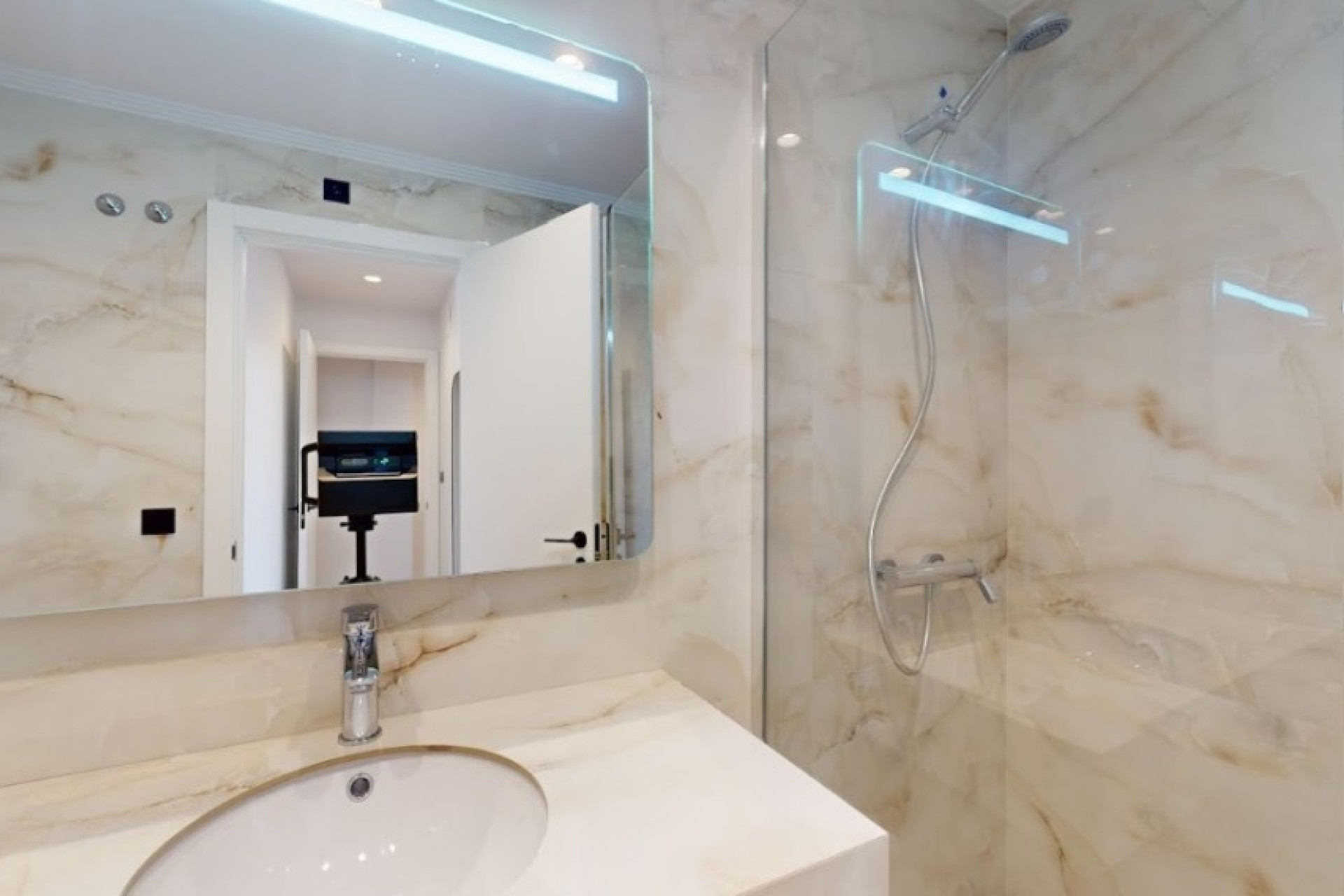 Obra nueva - 1. Apartamento / piso - San Miguel de Salinas - Costa Blanca Sur