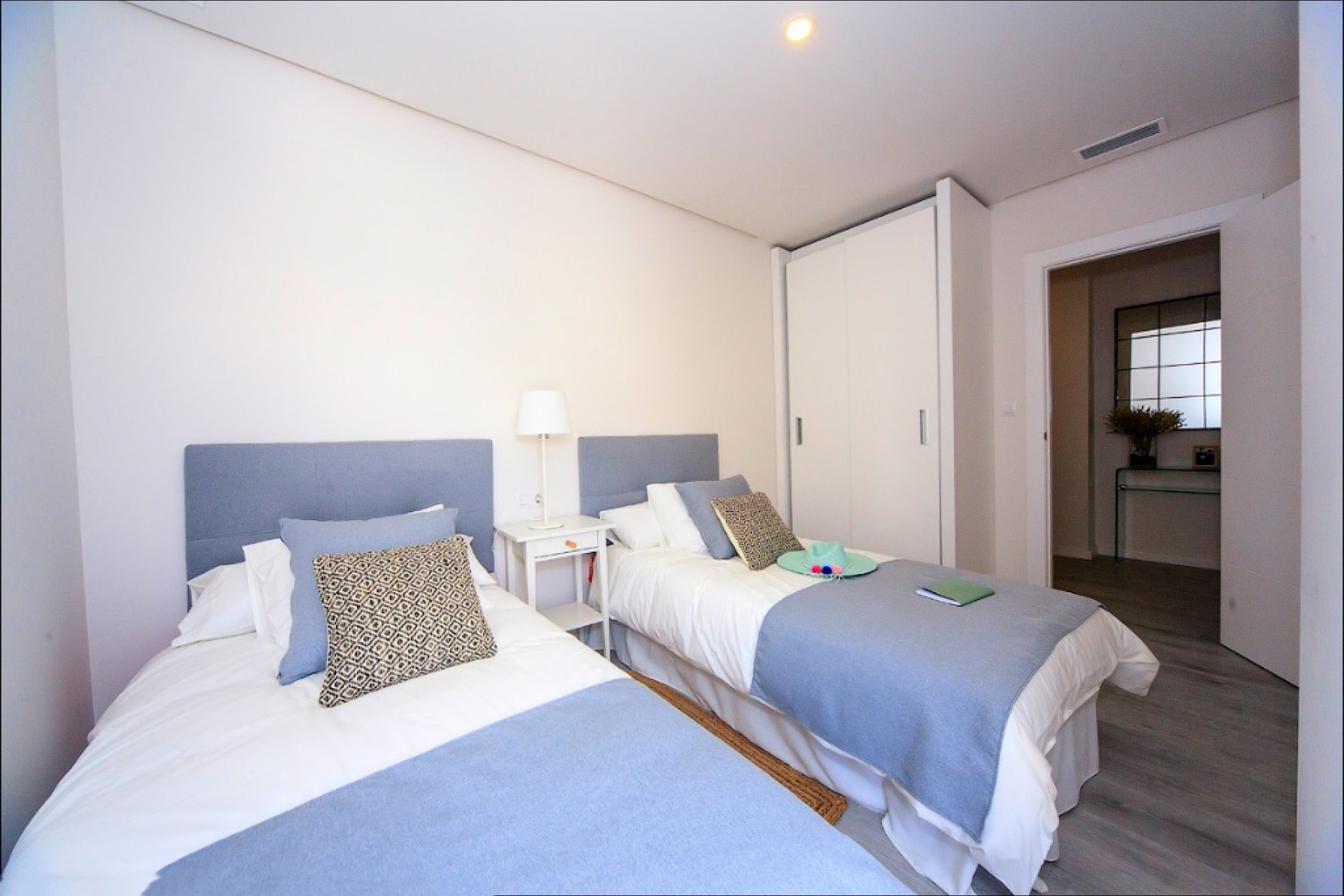 Obra nueva - 1. Apartamento / piso - Villamartin - Costa Blanca Sur