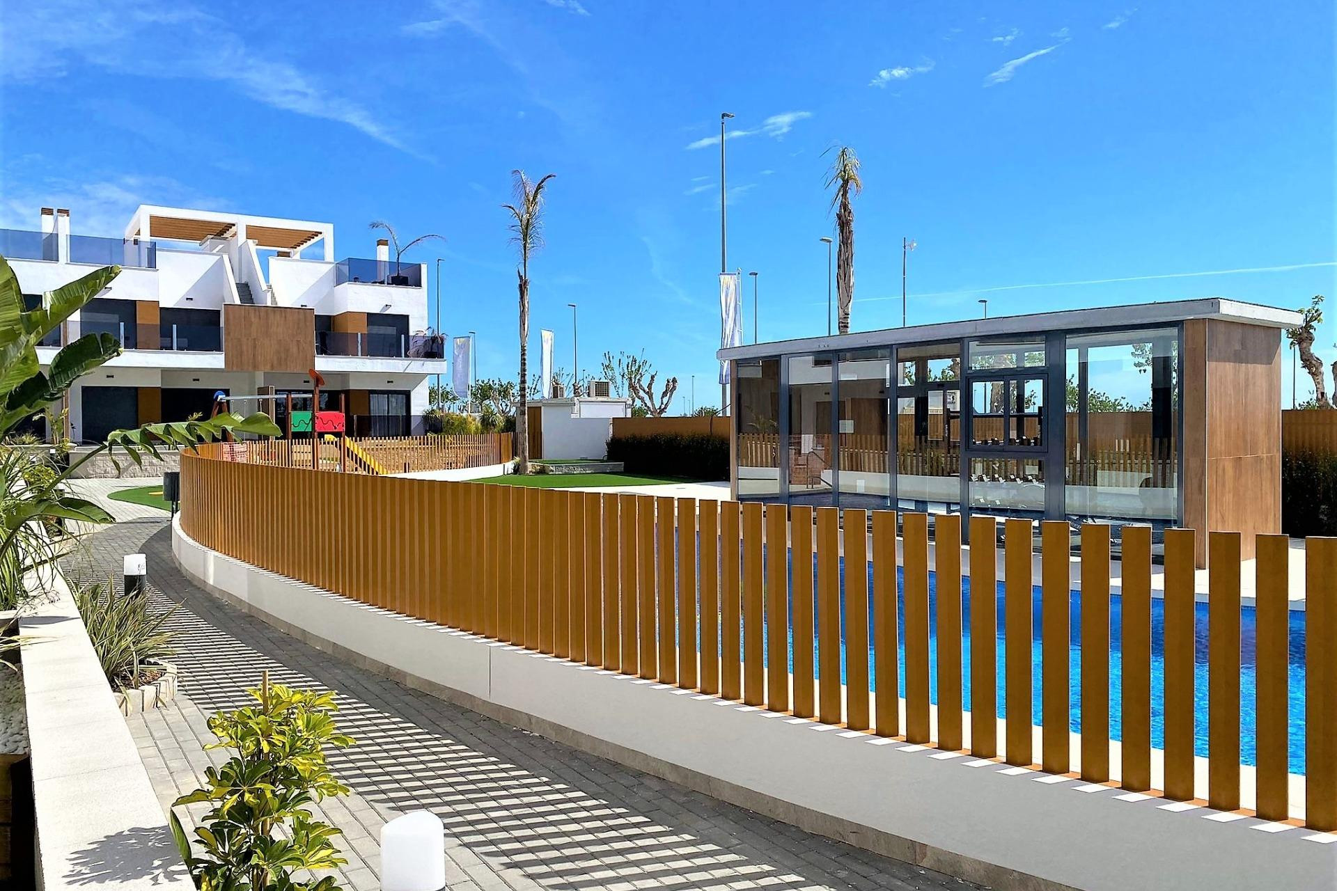 Obra nueva - Bungalow - Pilar de la Horadada - Polideportivo