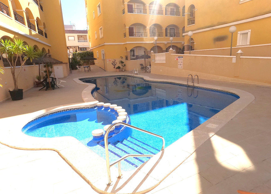 Resale - 1. Apartment / flat - Algorfa - Costa Blanca South