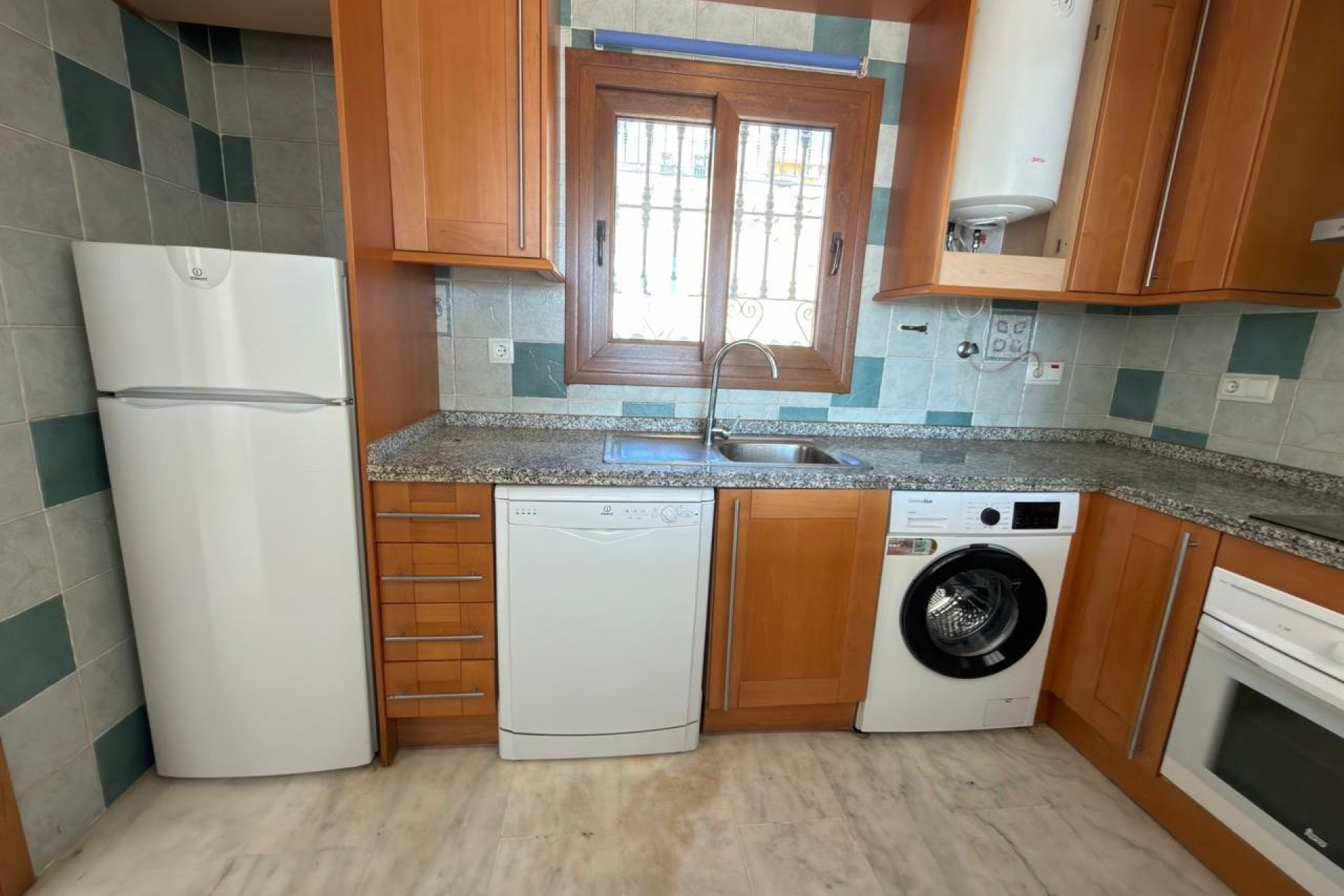 Resale - 1. Apartment / flat - Algorfa - Costa Blanca South