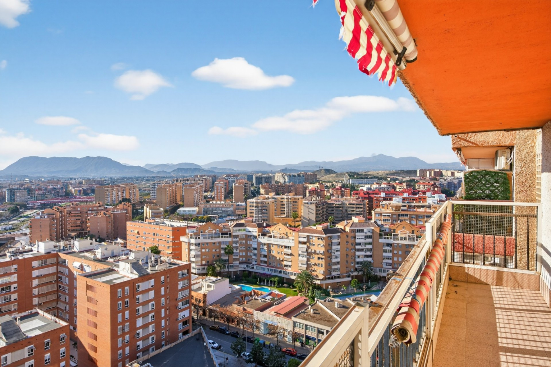 Resale - 1. Apartment / flat - Alicante - Costa Blanca North