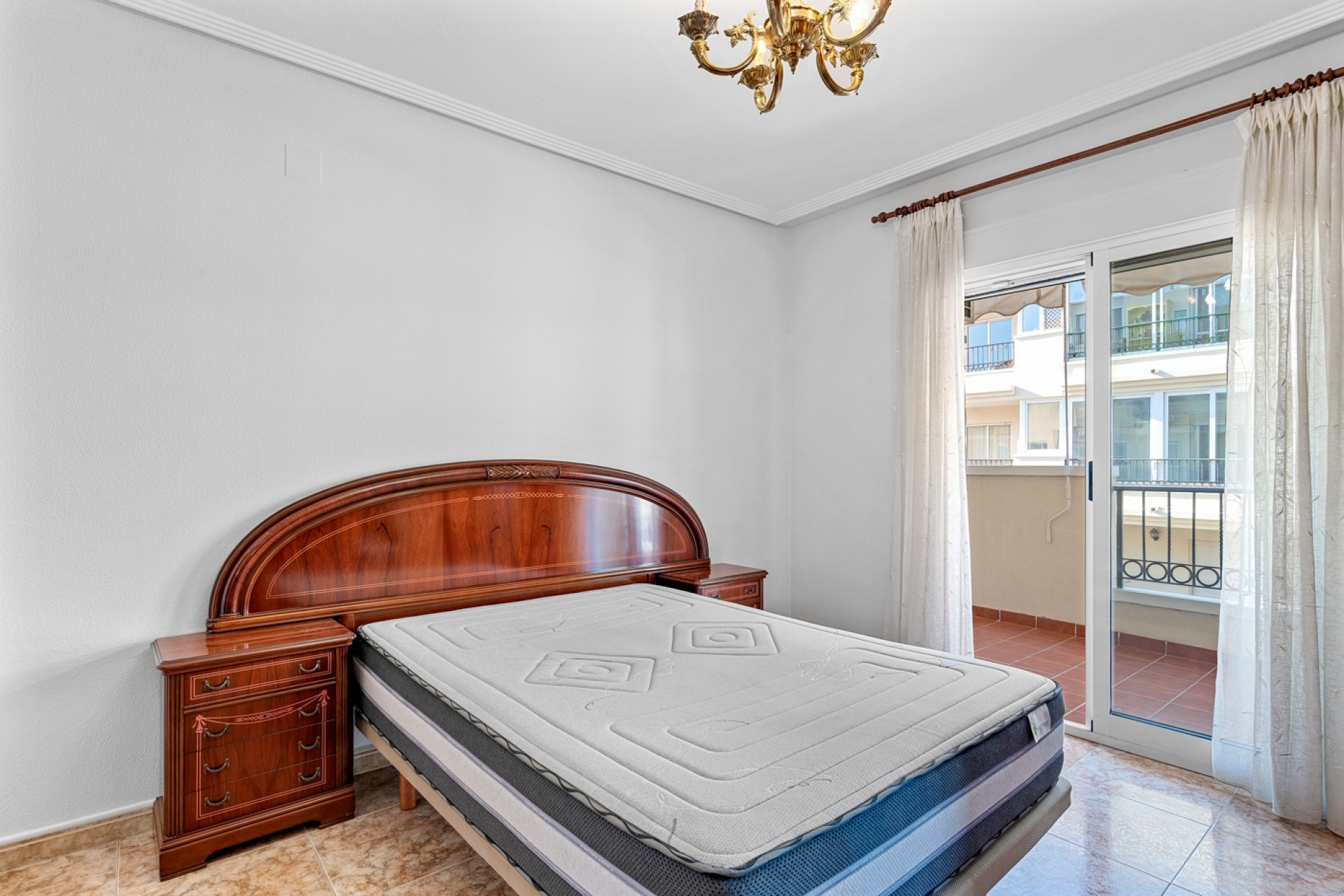 Resale - 1. Apartment / flat - Almoradí - Catral