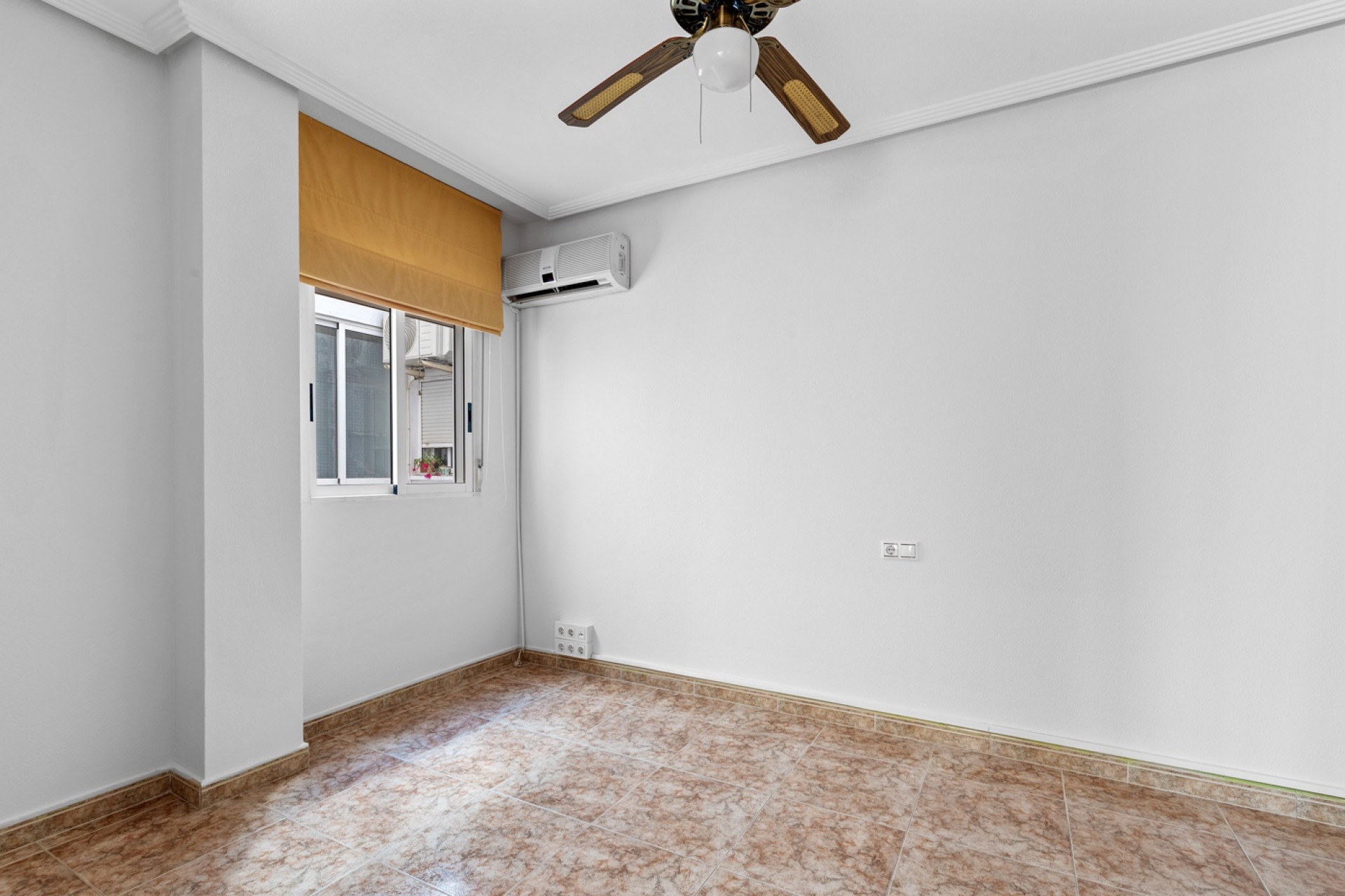 Resale - 1. Apartment / flat - Almoradí - Catral