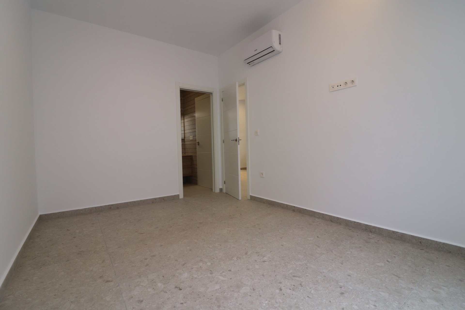 Resale - 1. Apartment / flat - Benijofar - Rojales