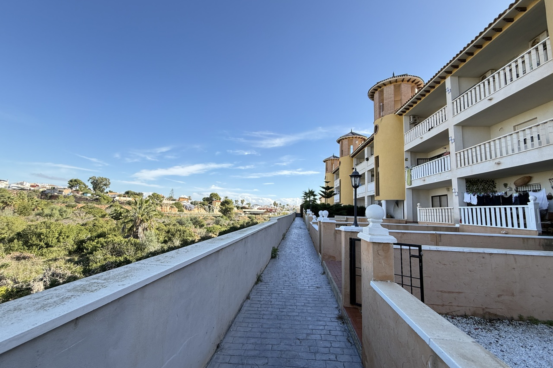 Resale - 1. Apartment / flat - Cabo Roig - Costa Blanca South