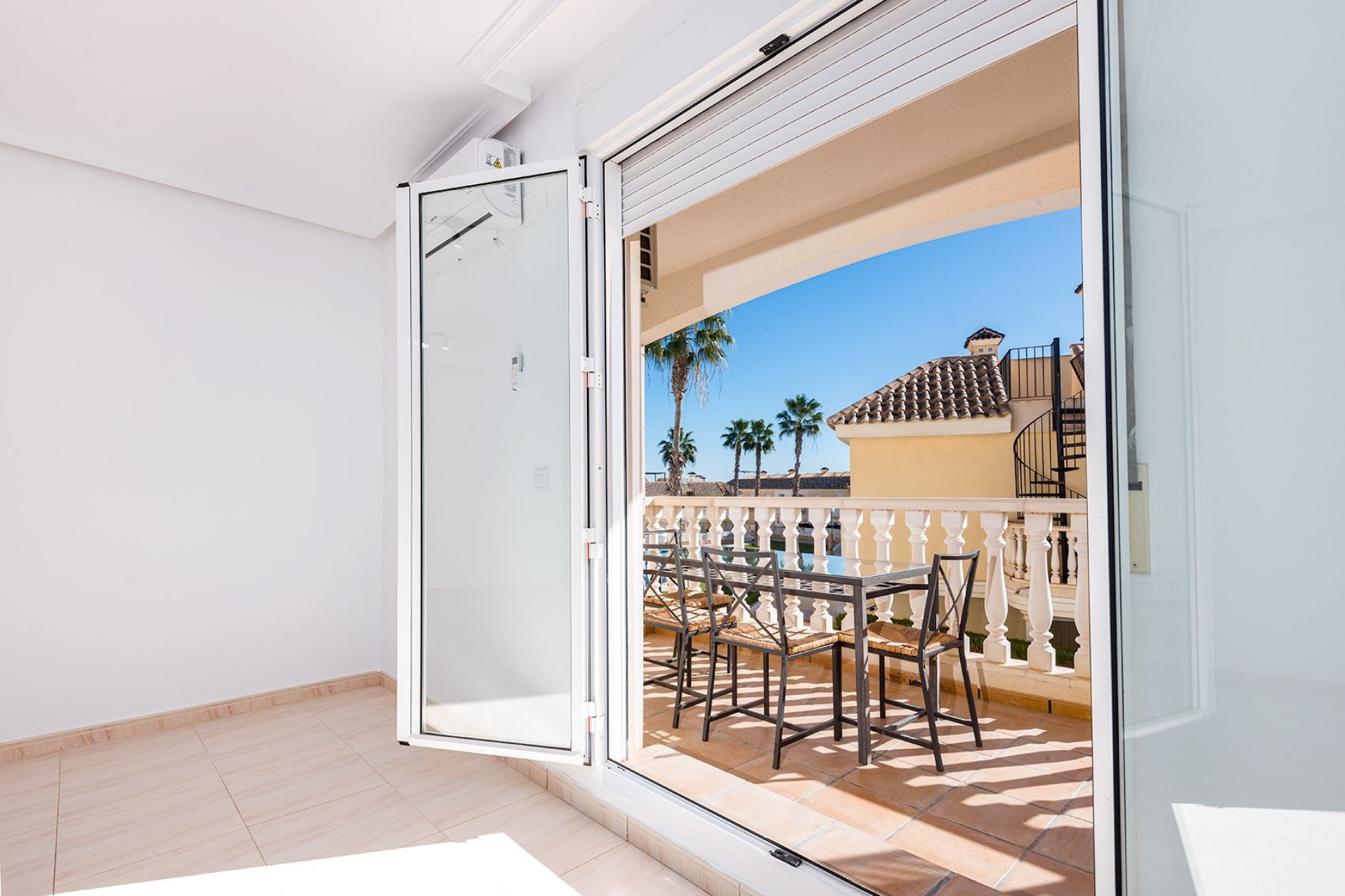 Resale - 1. Apartment / flat - Cabo Roig - Costa Blanca South