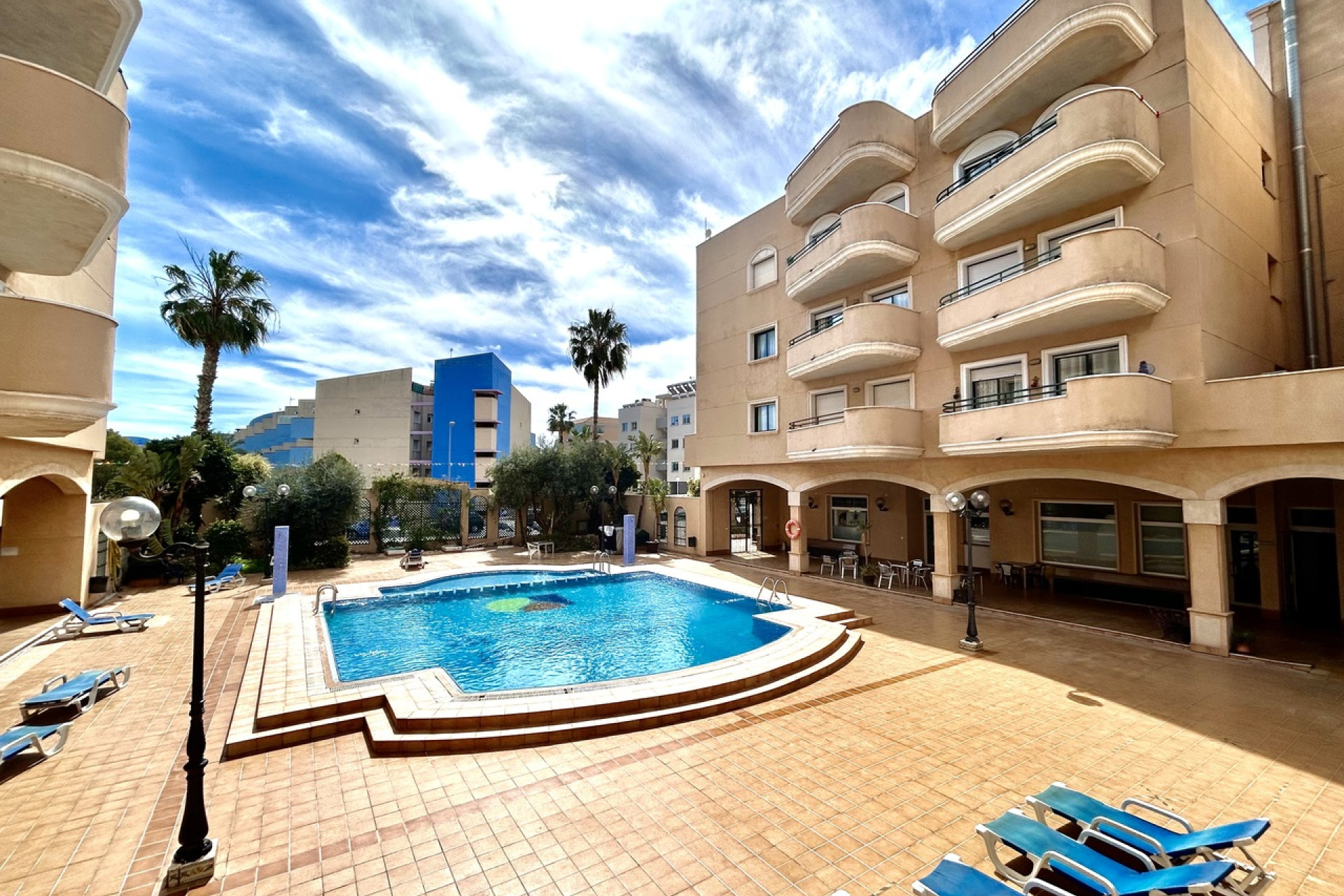 Resale - 1. Apartment / flat - Cabo Roig - Costa Blanca South