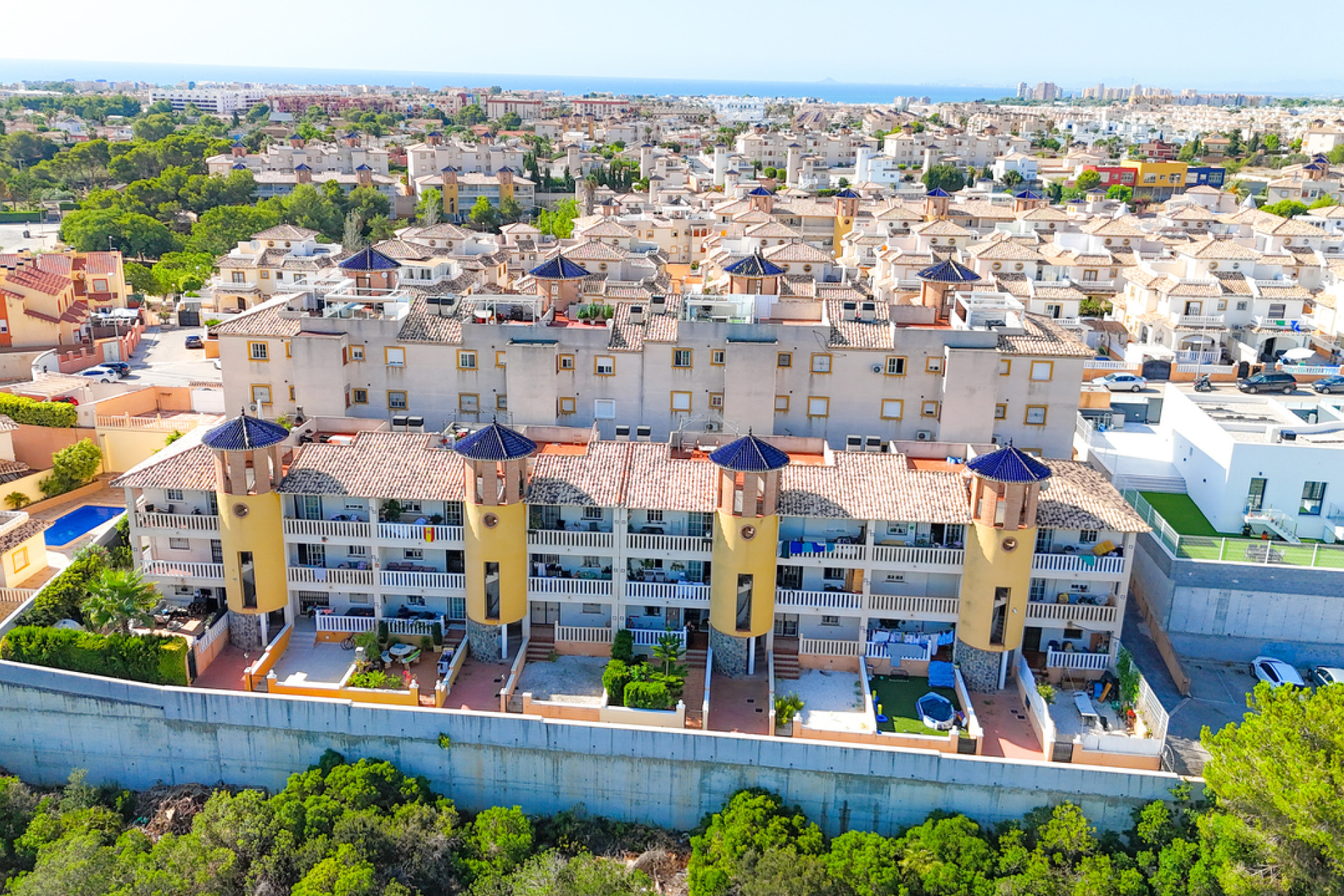 Resale - 1. Apartment / flat - Cabo Roig - Costa Blanca South