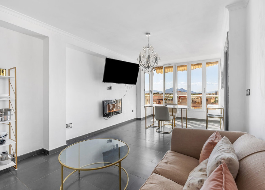 Resale - 1. Apartment / flat - Daya Nueva - Costa Blanca South