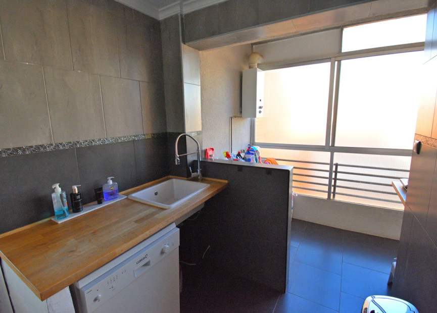 Resale - 1. Apartment / flat - Daya Nueva - Costa Blanca South