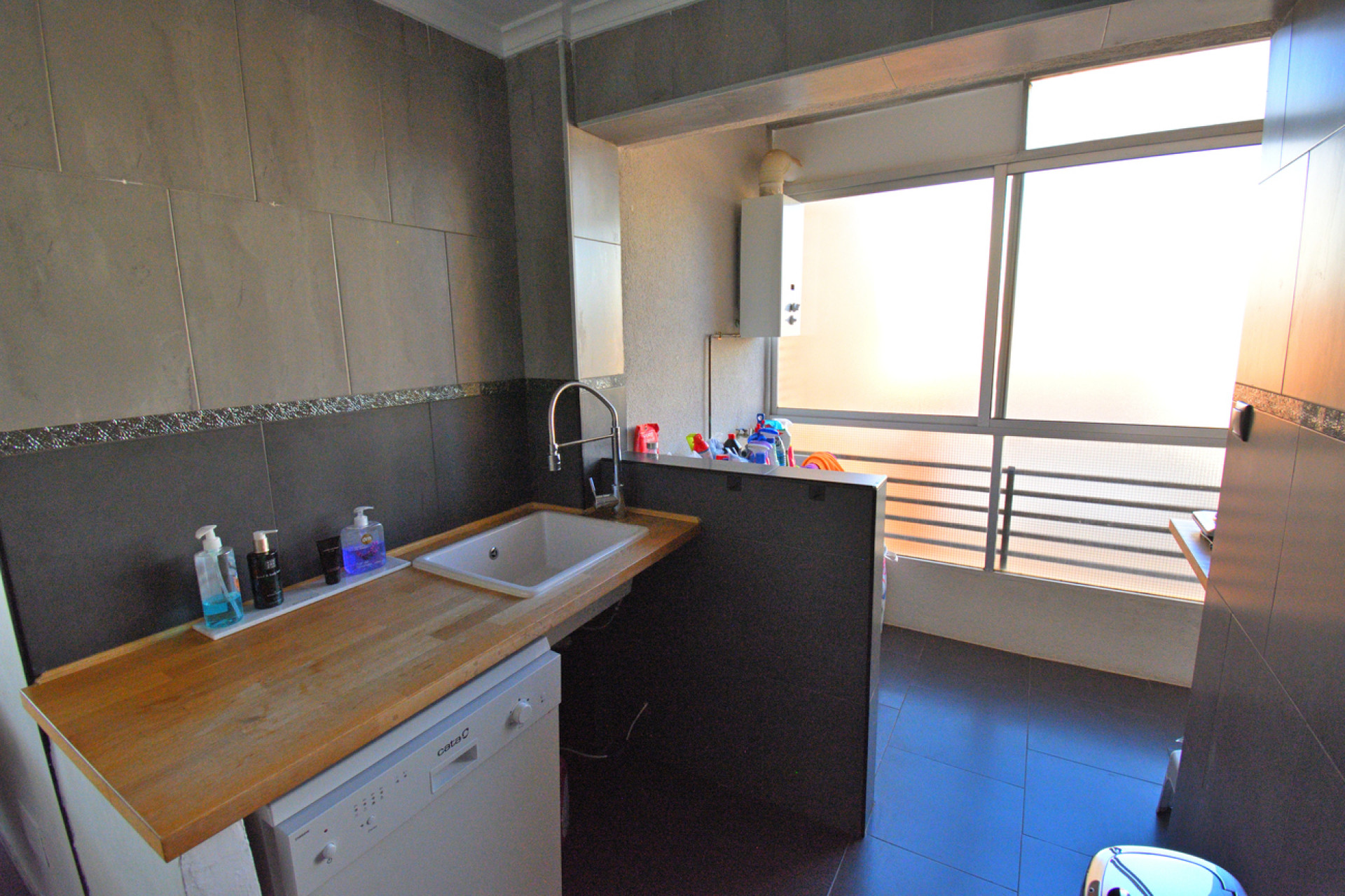 Resale - 1. Apartment / flat - Daya Nueva - Costa Blanca South