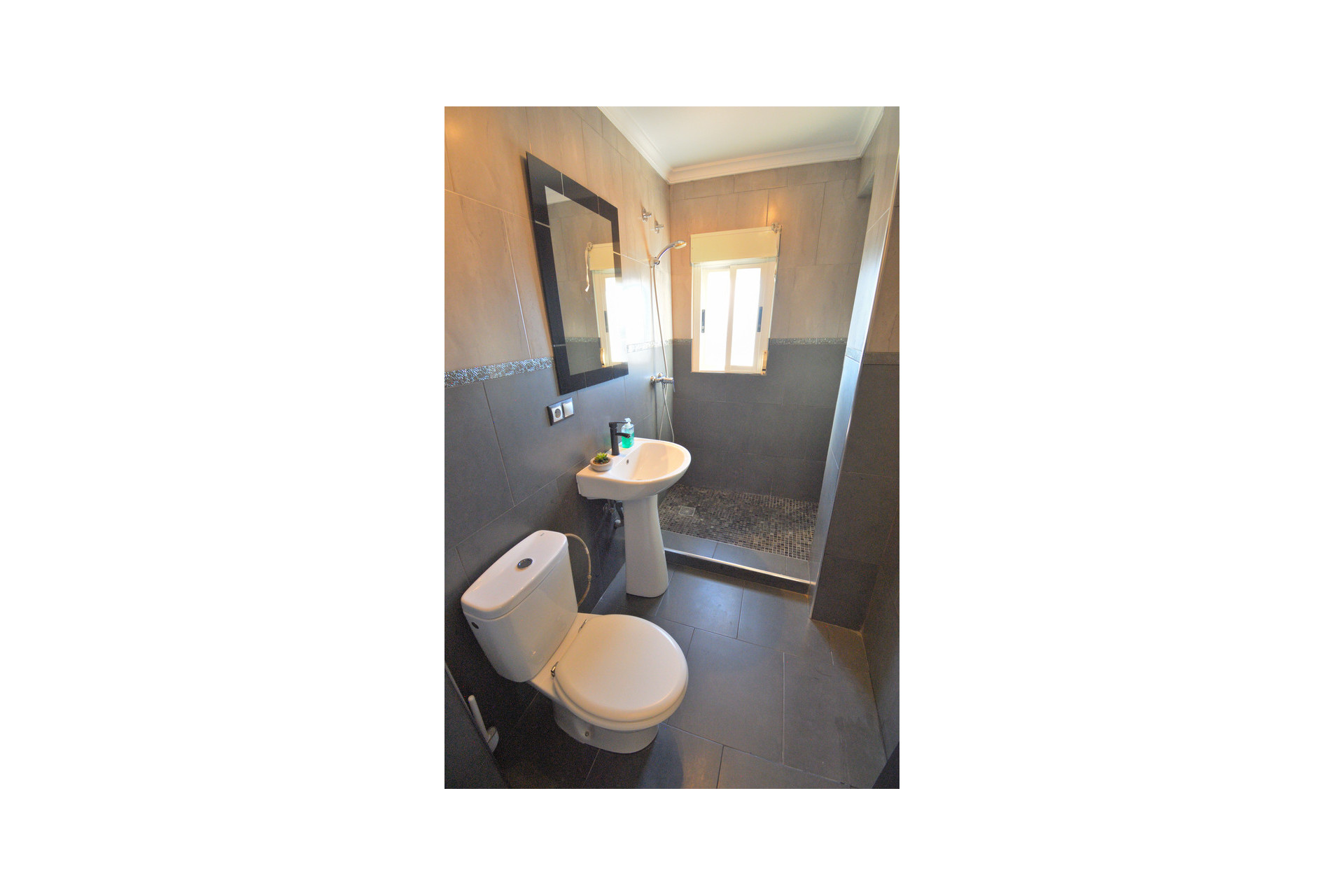 Resale - 1. Apartment / flat - Daya Nueva - Costa Blanca South