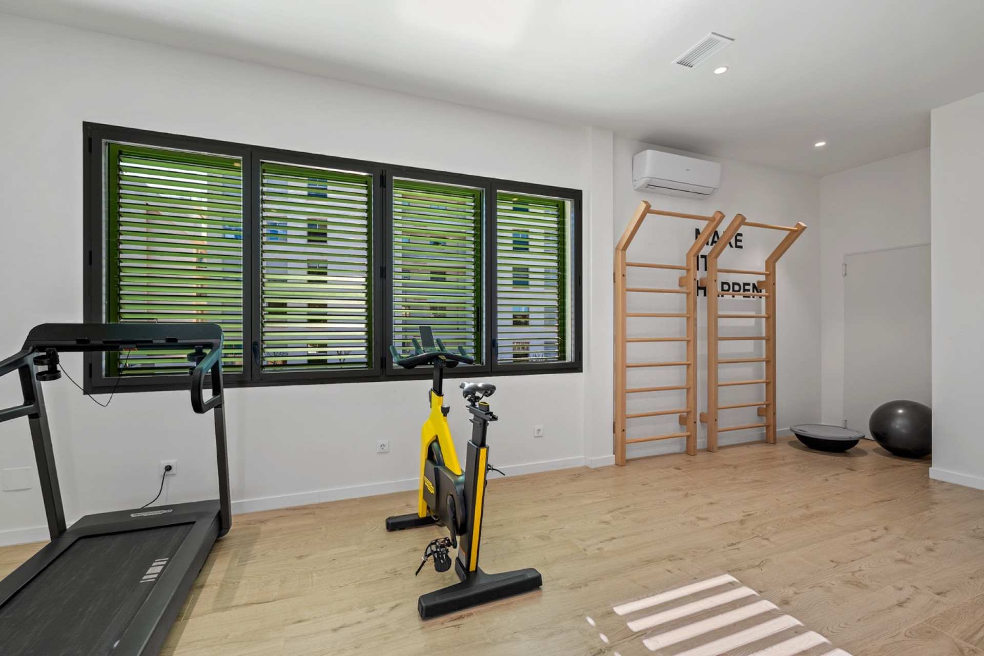 Resale - 1. Apartment / flat - Denia - Costa Blanca North