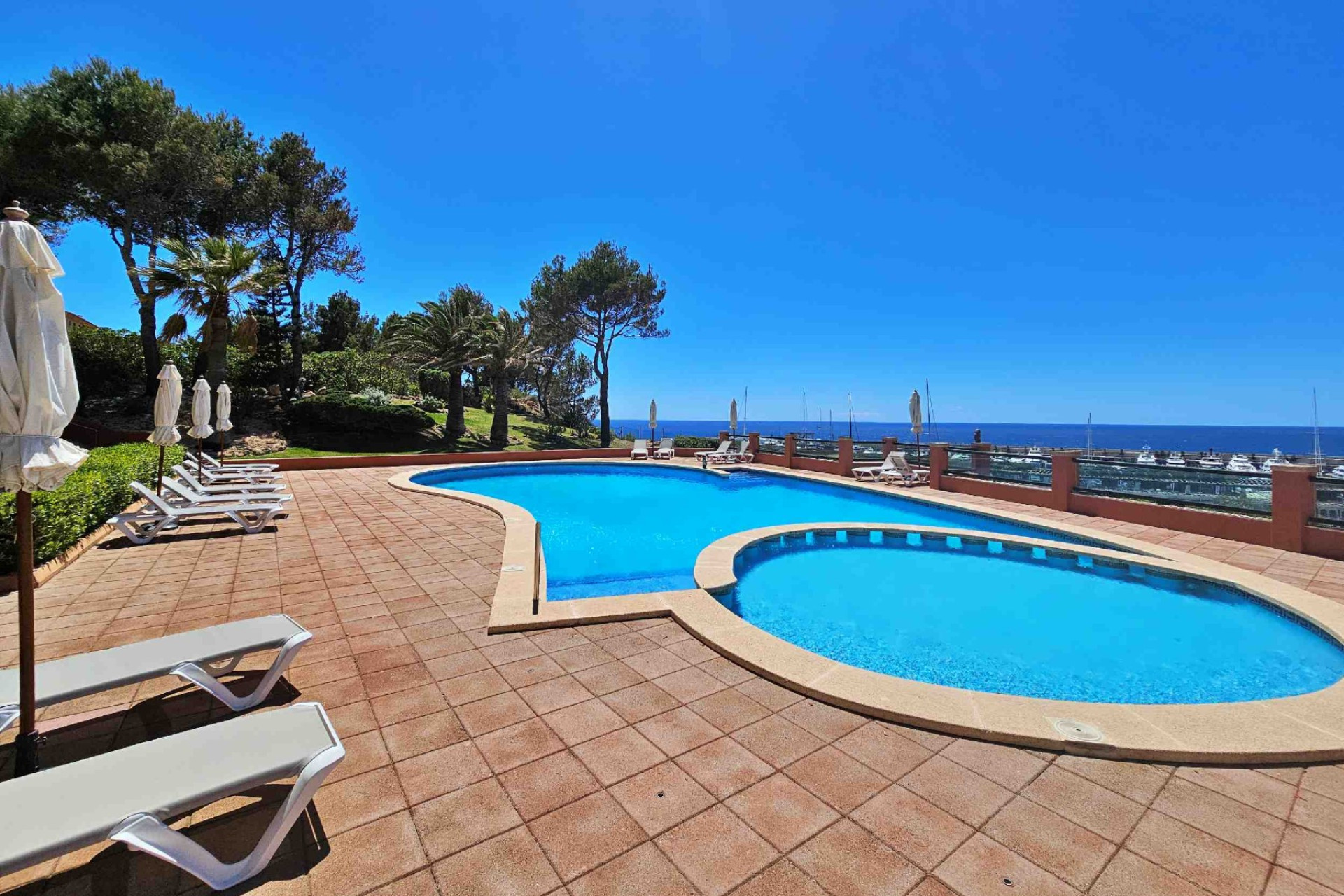 Resale - 1. Apartment / flat - El Toro - Mallorca