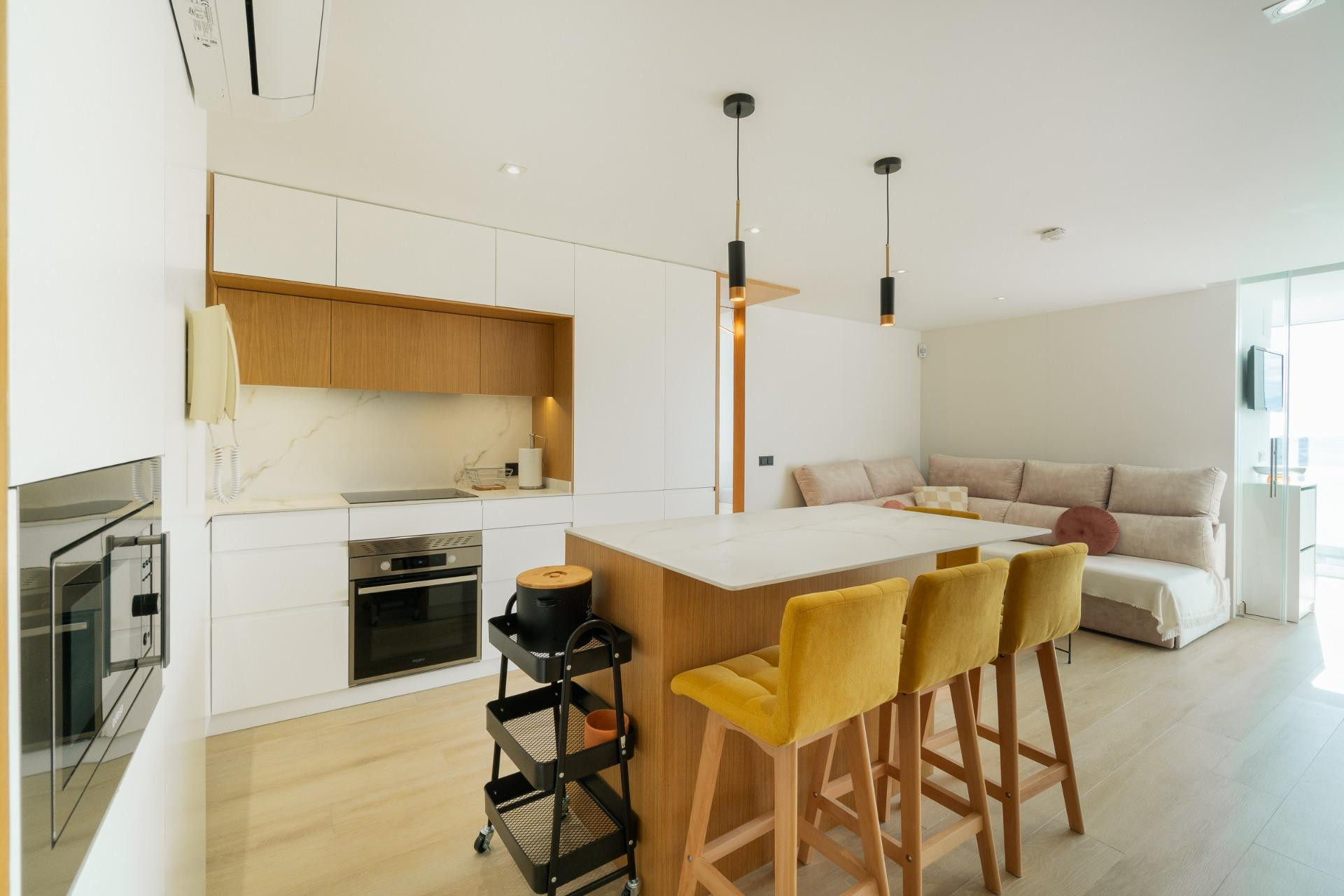 Resale - 1. Apartment / flat - Guardamar del Segura - Puerto Deportivo