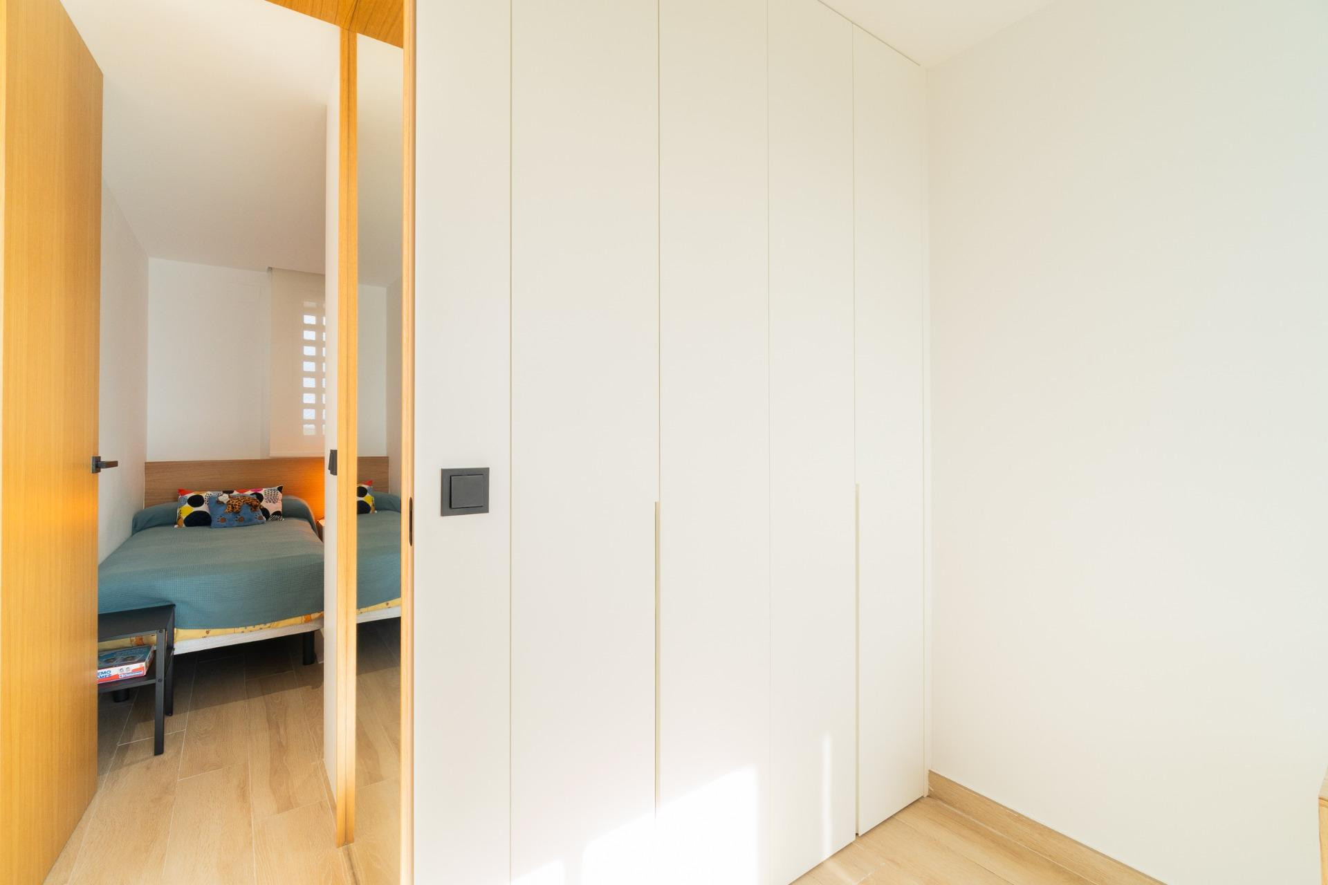 Resale - 1. Apartment / flat - Guardamar del Segura - Puerto Deportivo