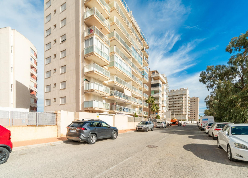 Resale - 1. Apartment / flat - Guardamar del Segura - Puerto Deportivo
