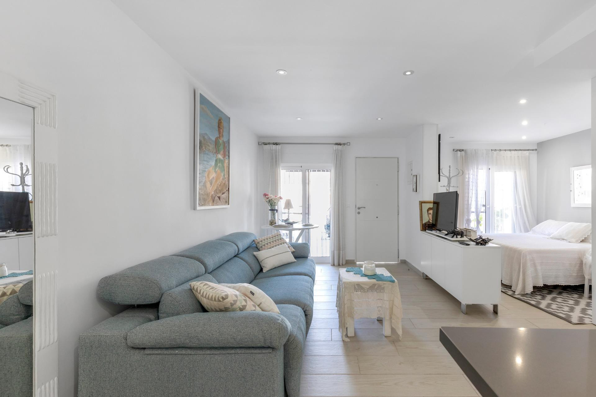 Resale - 1. Apartment / flat - Guardamar del Segura - Urbanizaciones