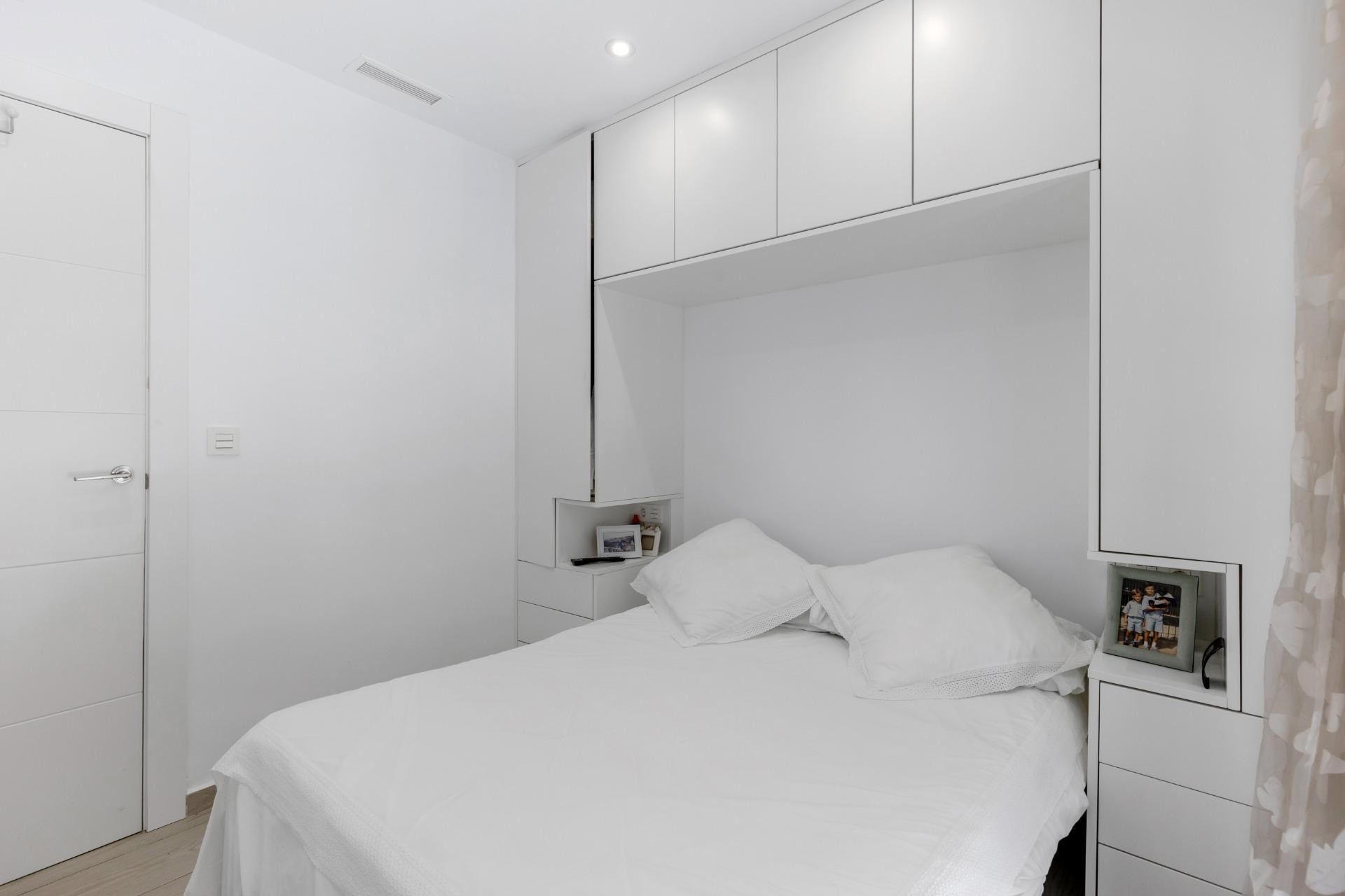 Resale - 1. Apartment / flat - Guardamar del Segura - Urbanizaciones