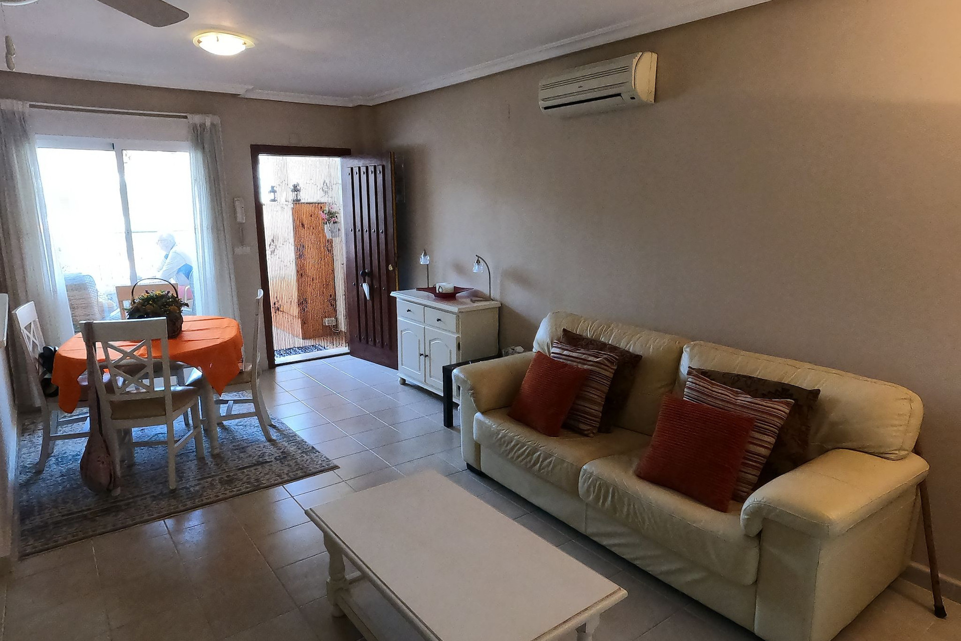 Resale - 1. Apartment / flat - Jacarilla - Costa Blanca South