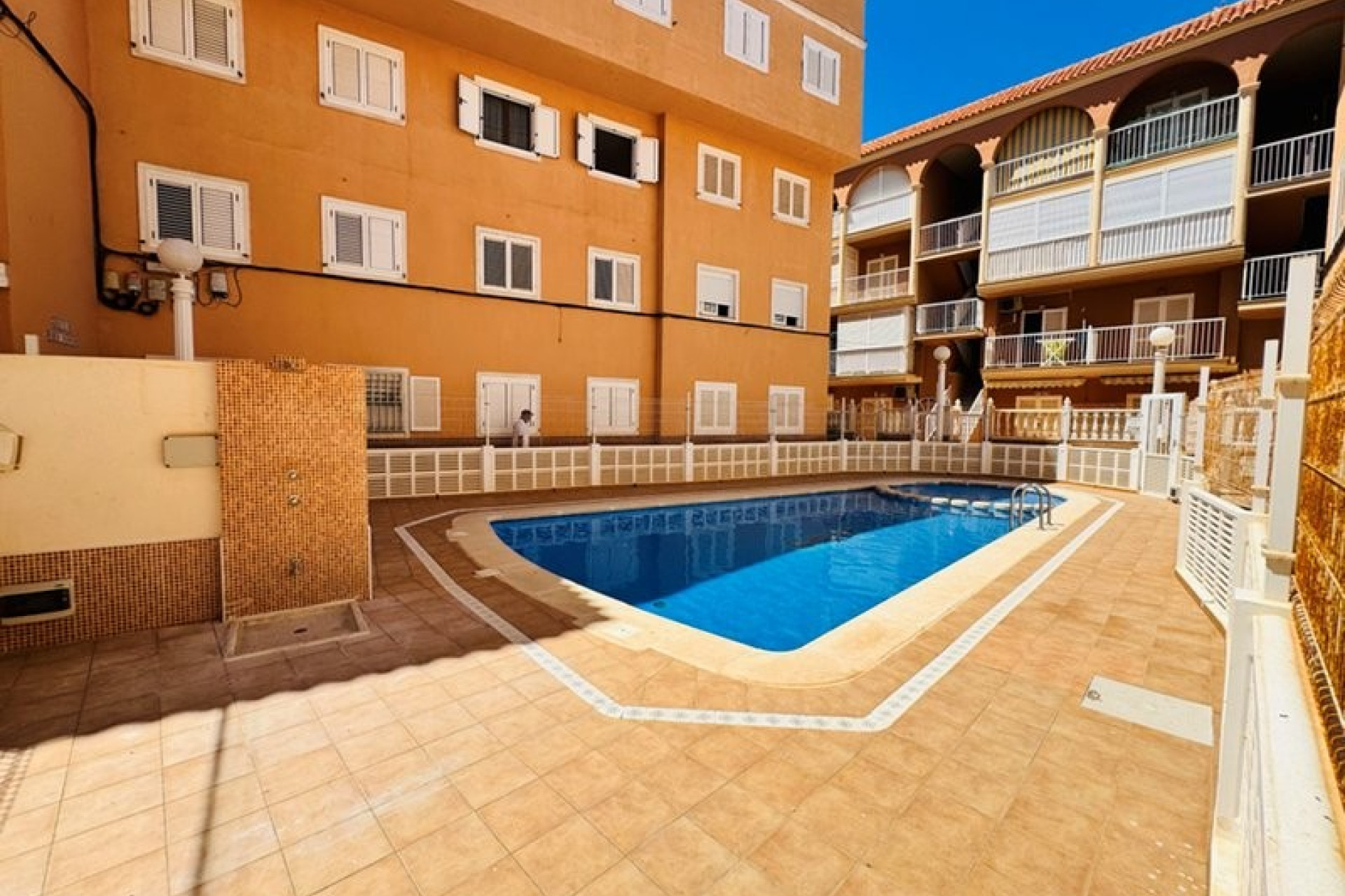 Resale - 1. Apartment / flat - La Mata - Costa Blanca South