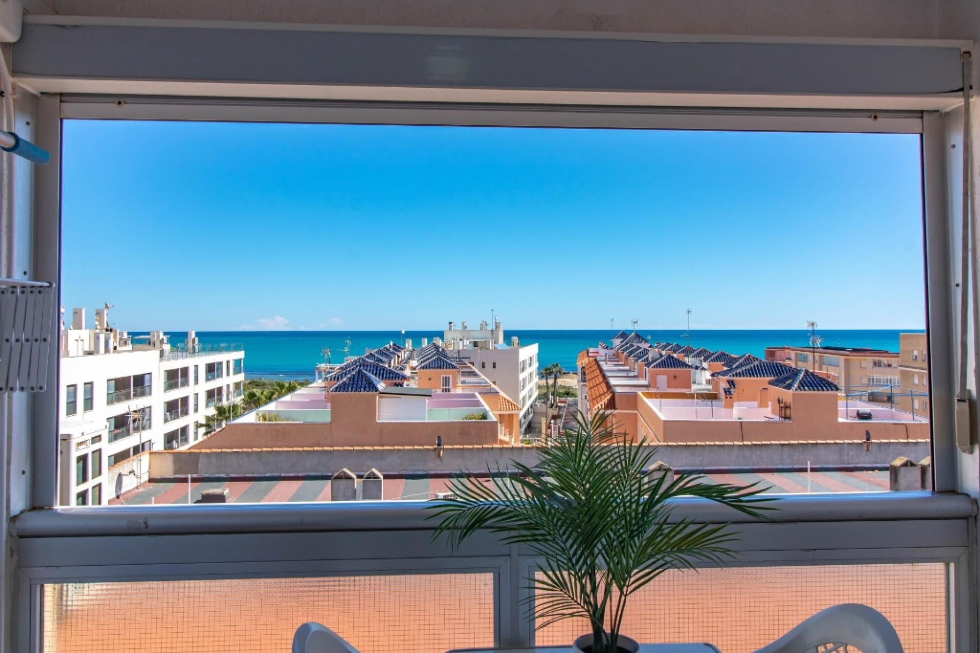Resale - 1. Apartment / flat - La Mata - Costa Blanca South