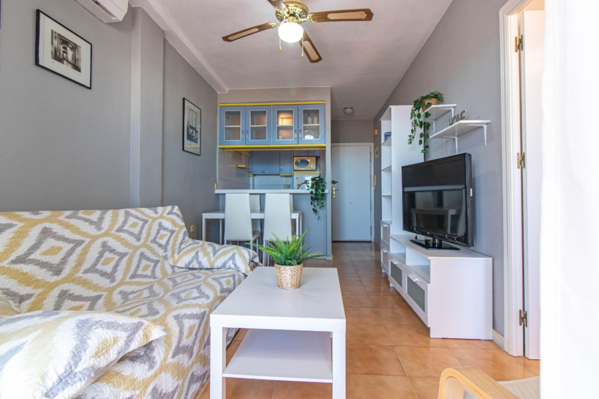 Resale - 1. Apartment / flat - La Mata - Costa Blanca South