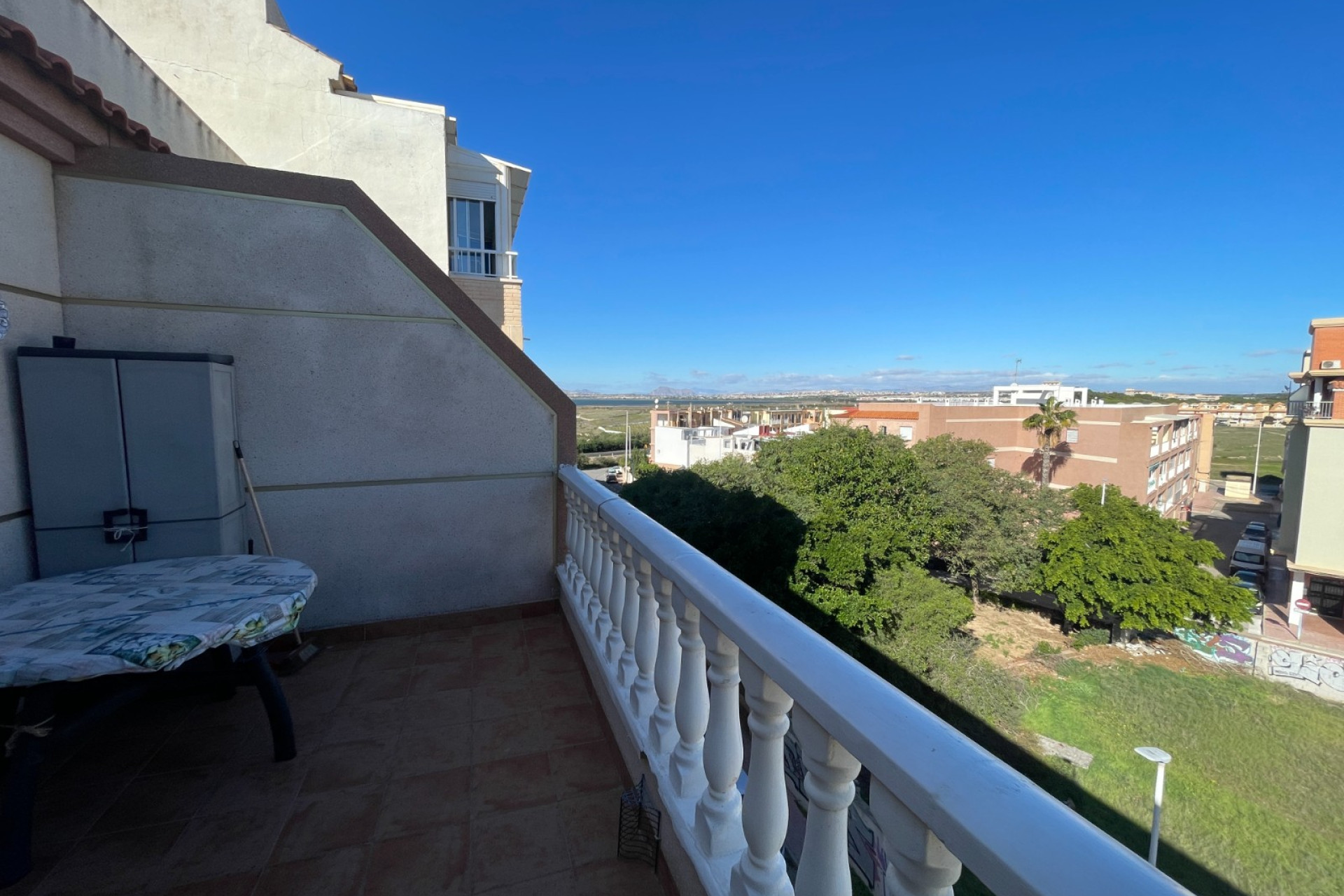 Resale - 1. Apartment / flat - La Mata - Costa Blanca South