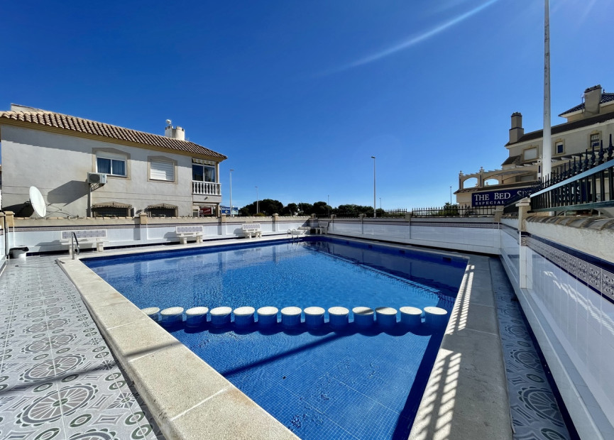 Resale - 1. Apartment / flat - La Zenia - Orihuela Costa