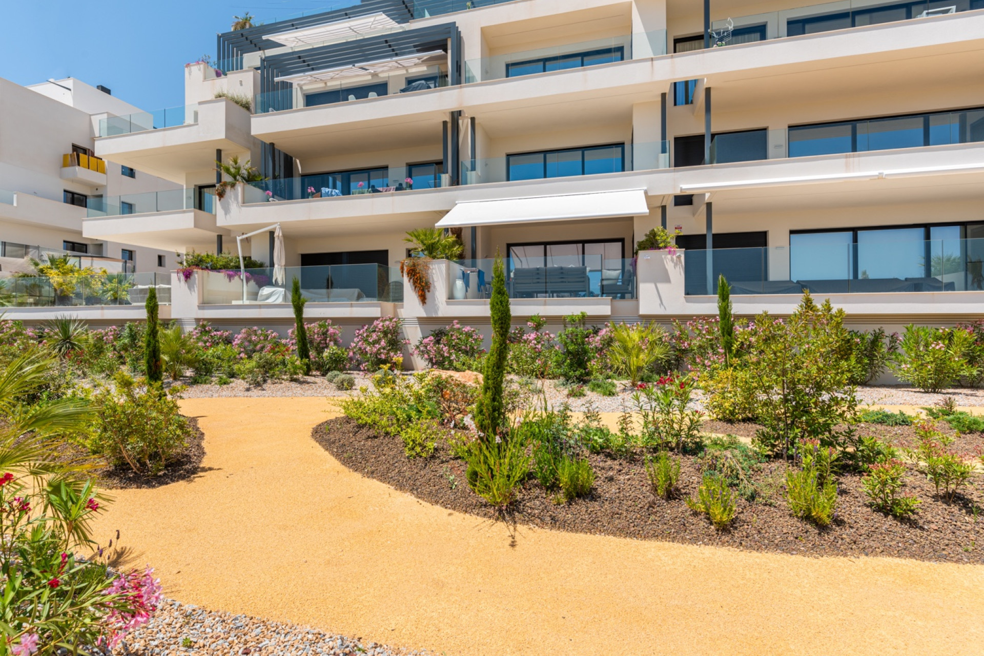 Resale - 1. Apartment / flat - Las Colinas Golf and Country Club - Costa Blanca South