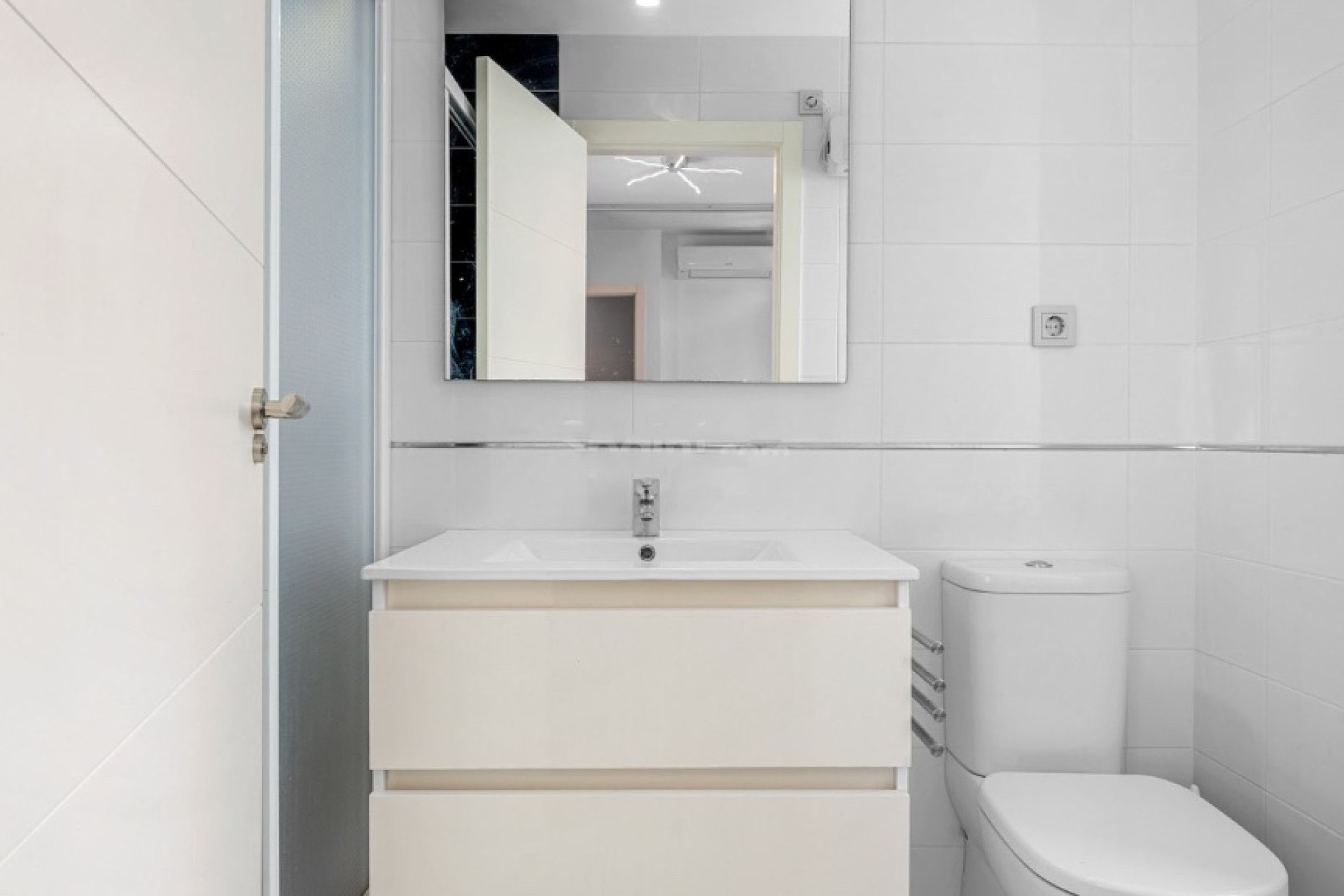 Resale - 1. Apartment / flat - Lomas de Cabo Roig - Costa Blanca South