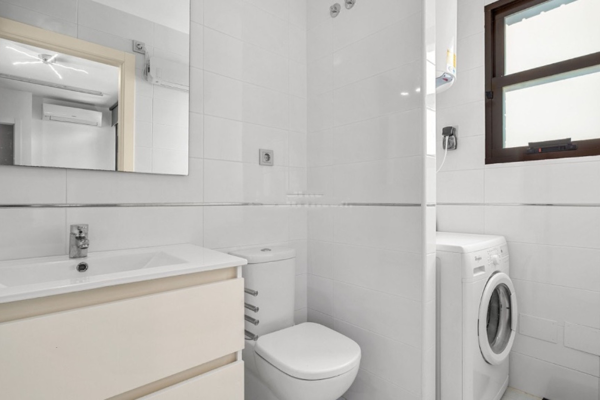 Resale - 1. Apartment / flat - Lomas de Cabo Roig - Costa Blanca South