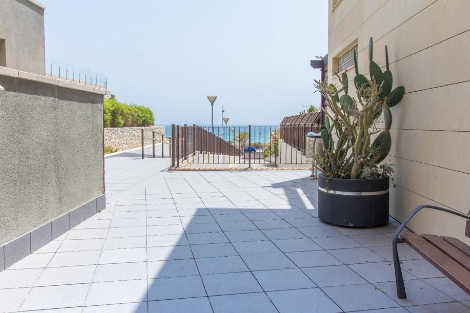 Resale - 1. Apartment / flat - Los Arenales del Sol - Costa Blanca South