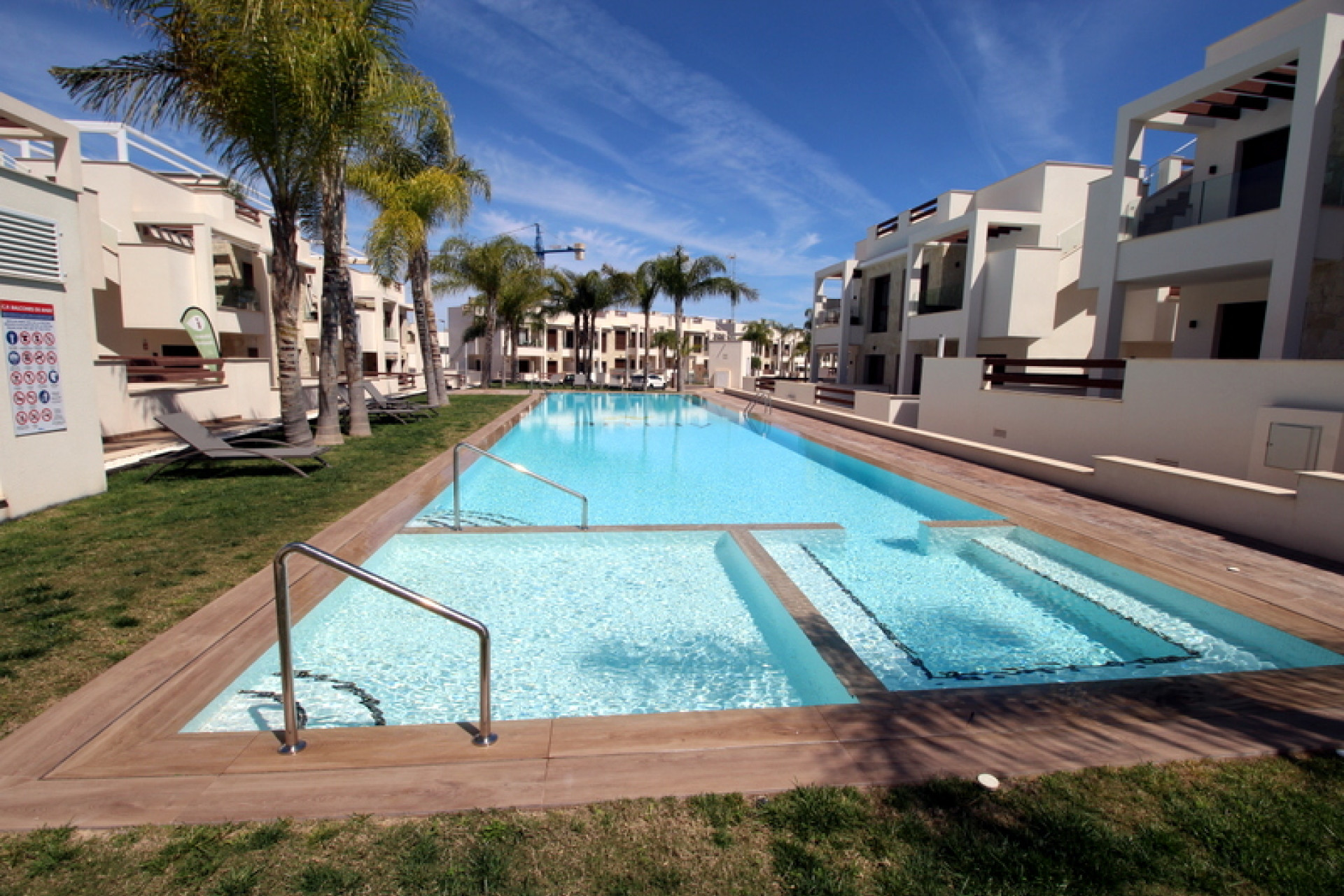 Resale - 1. Apartment / flat - Los Balcones - Costa Blanca South