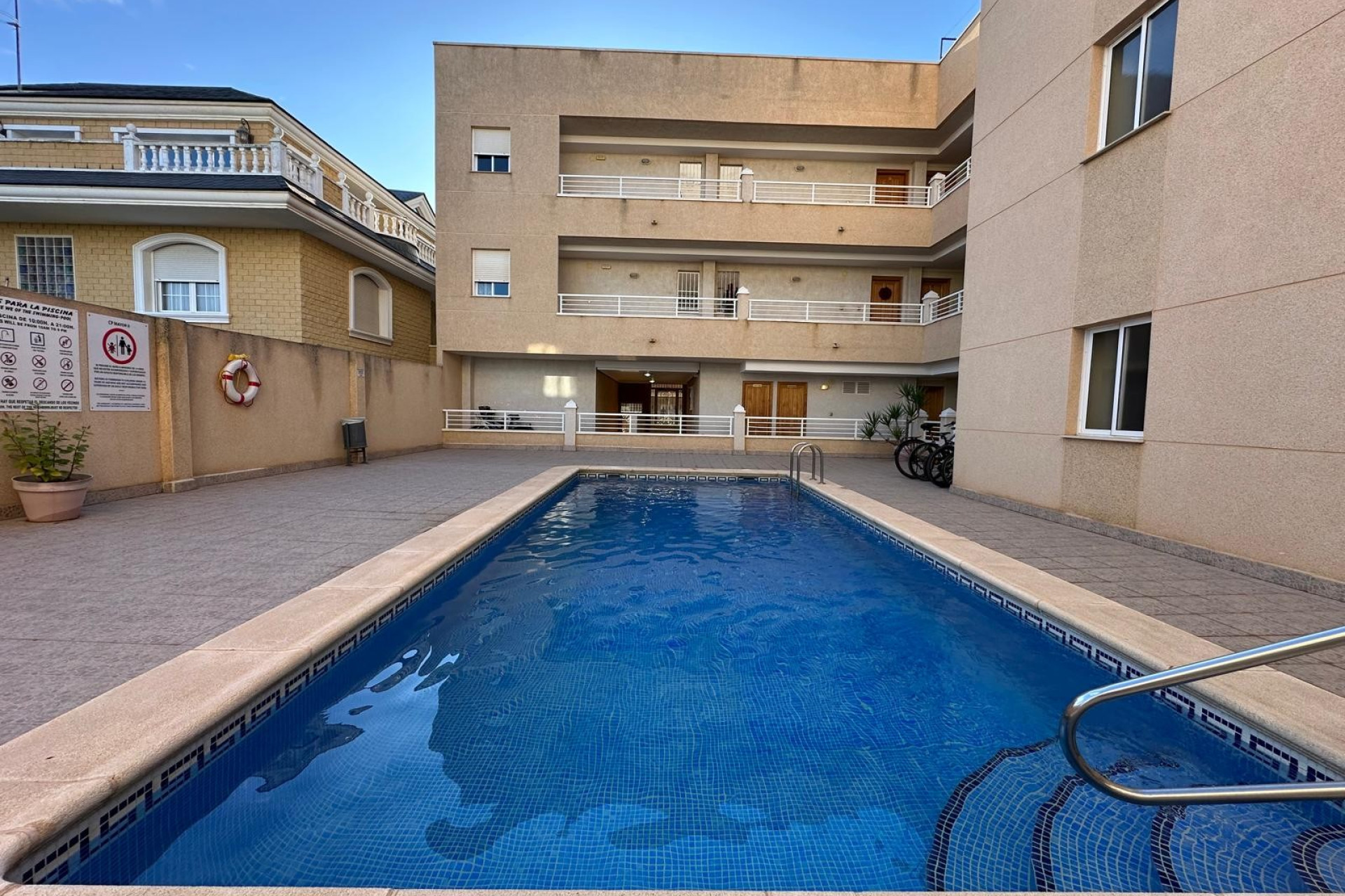 Resale - 1. Apartment / flat - Los Montesinos - Costa Blanca South