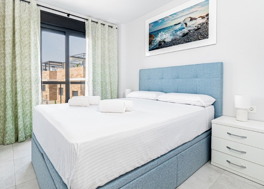 Resale - 1. Apartment / flat - Mil Palmeras - Costa Blanca South