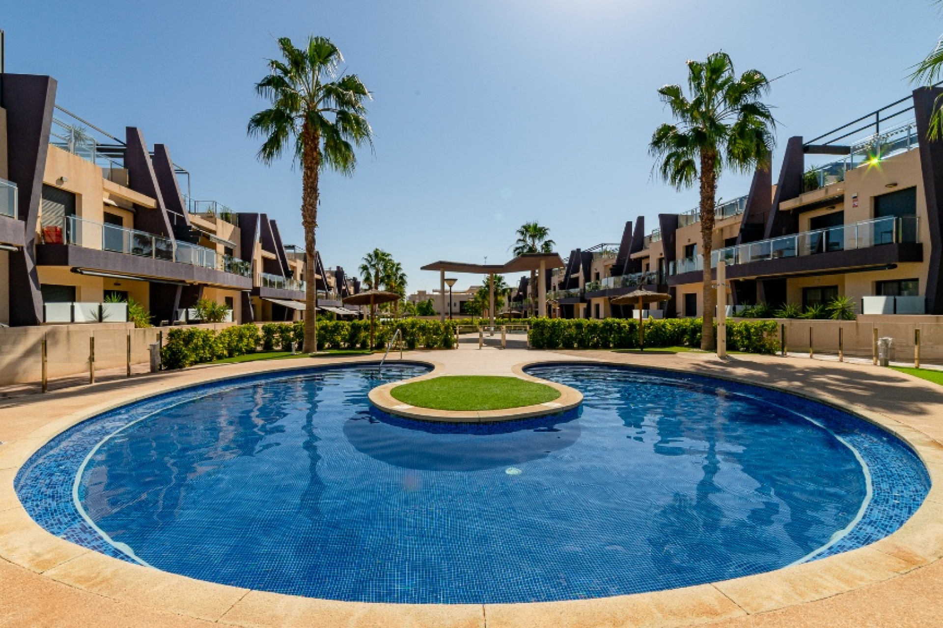 Resale - 1. Apartment / flat - Mil Palmeras - Costa Blanca South