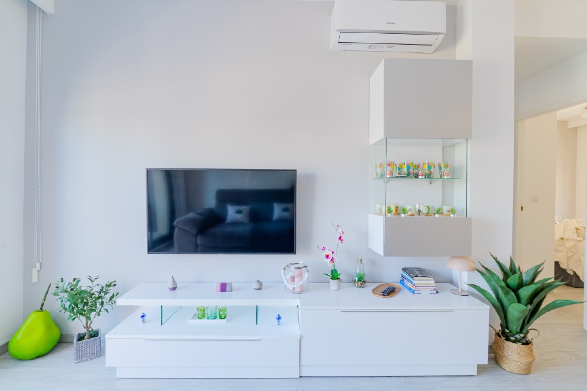 Resale - 1. Apartment / flat - Mil Palmeras - Costa Blanca South