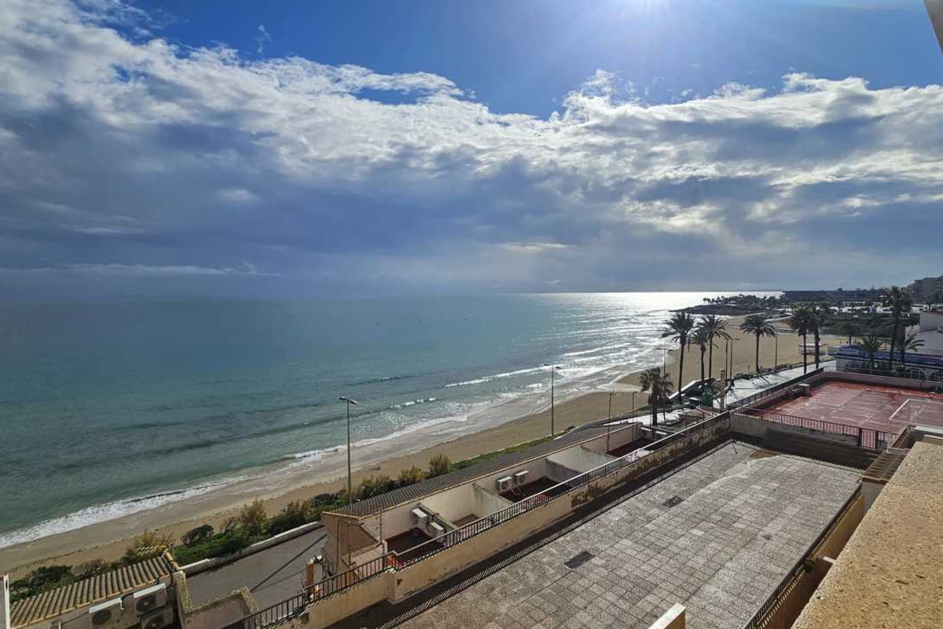 Resale - 1. Apartment / flat - Mil Palmeras - Costa Blanca South