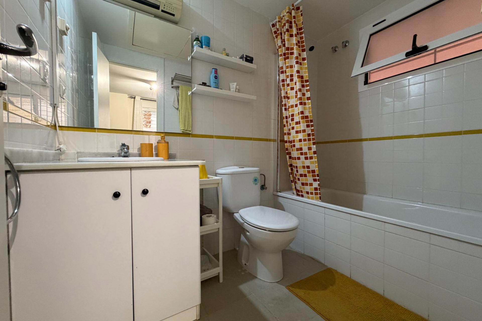 Resale - 1. Apartment / flat - Orihuela - Costa Blanca South