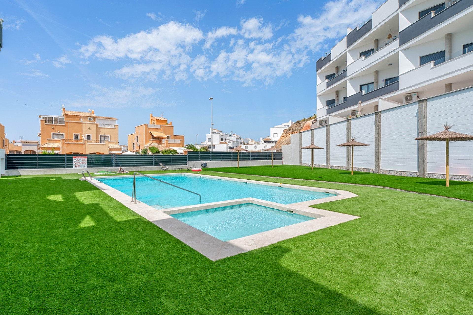 Resale - 1. Apartment / flat - Orihuela - Costa Blanca South