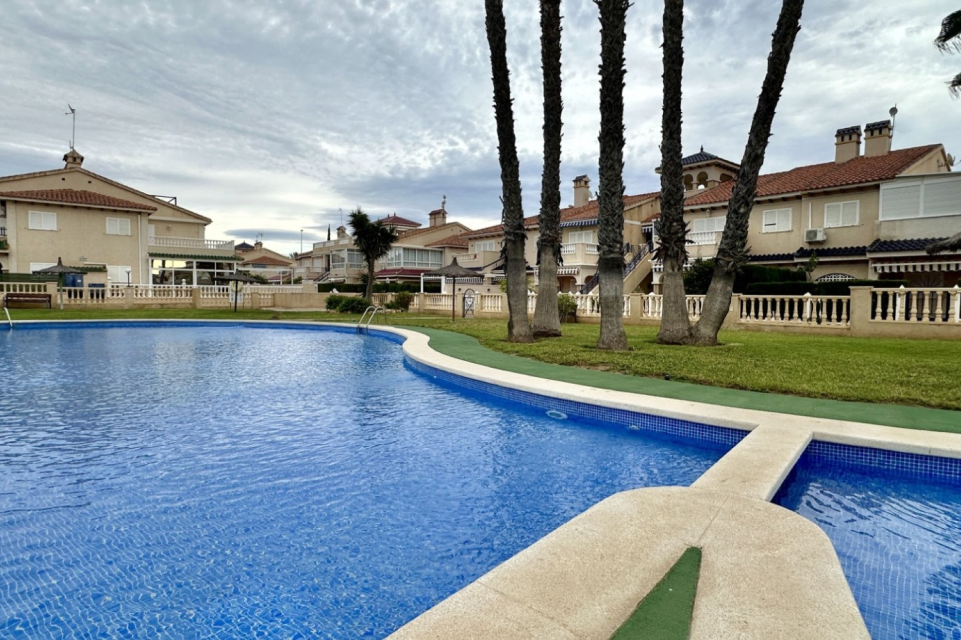 Resale - 1. Apartment / flat - Orihuela Costa - Costa Blanca South