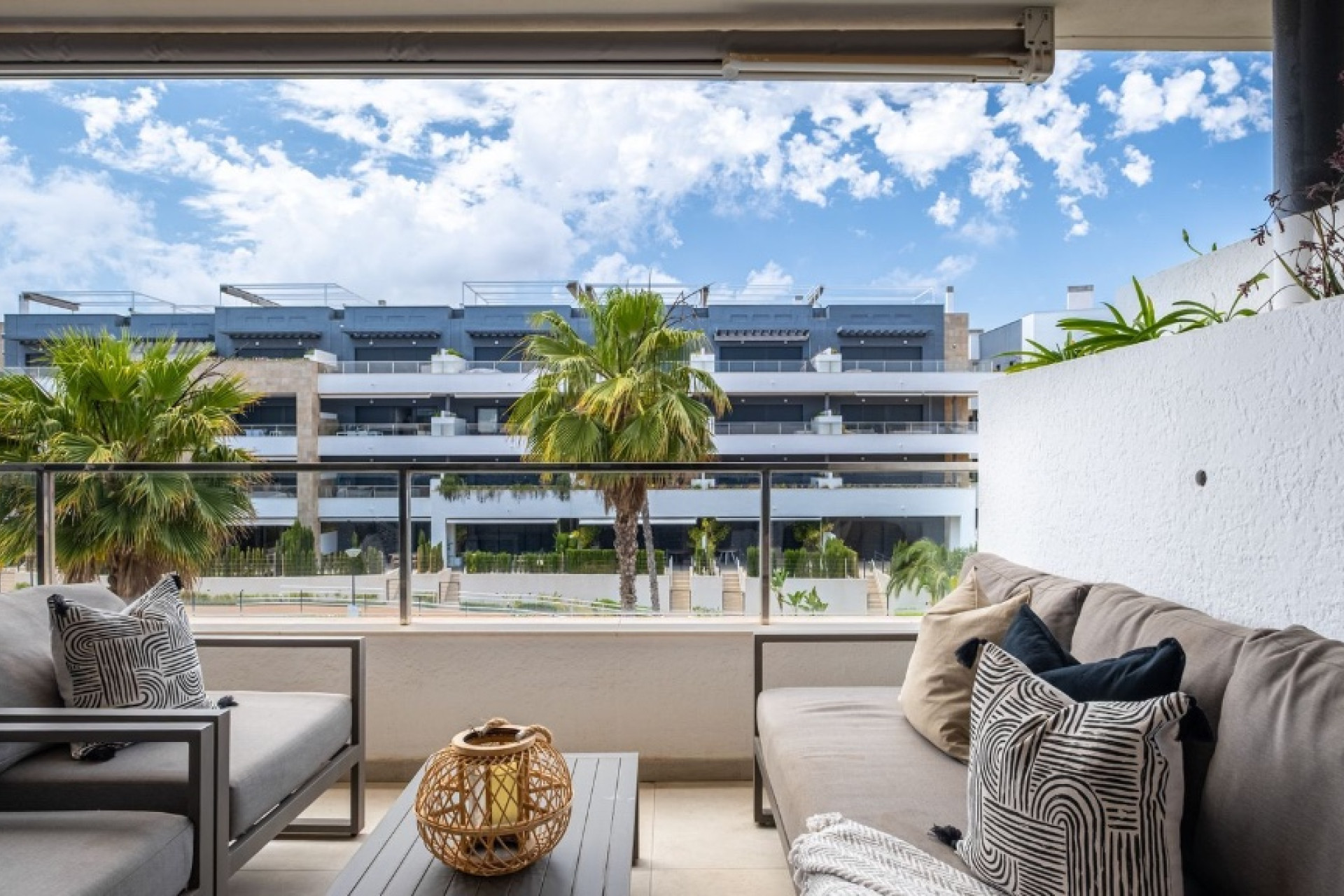 Resale - 1. Apartment / flat - Orihuela Costa - Costa Blanca South