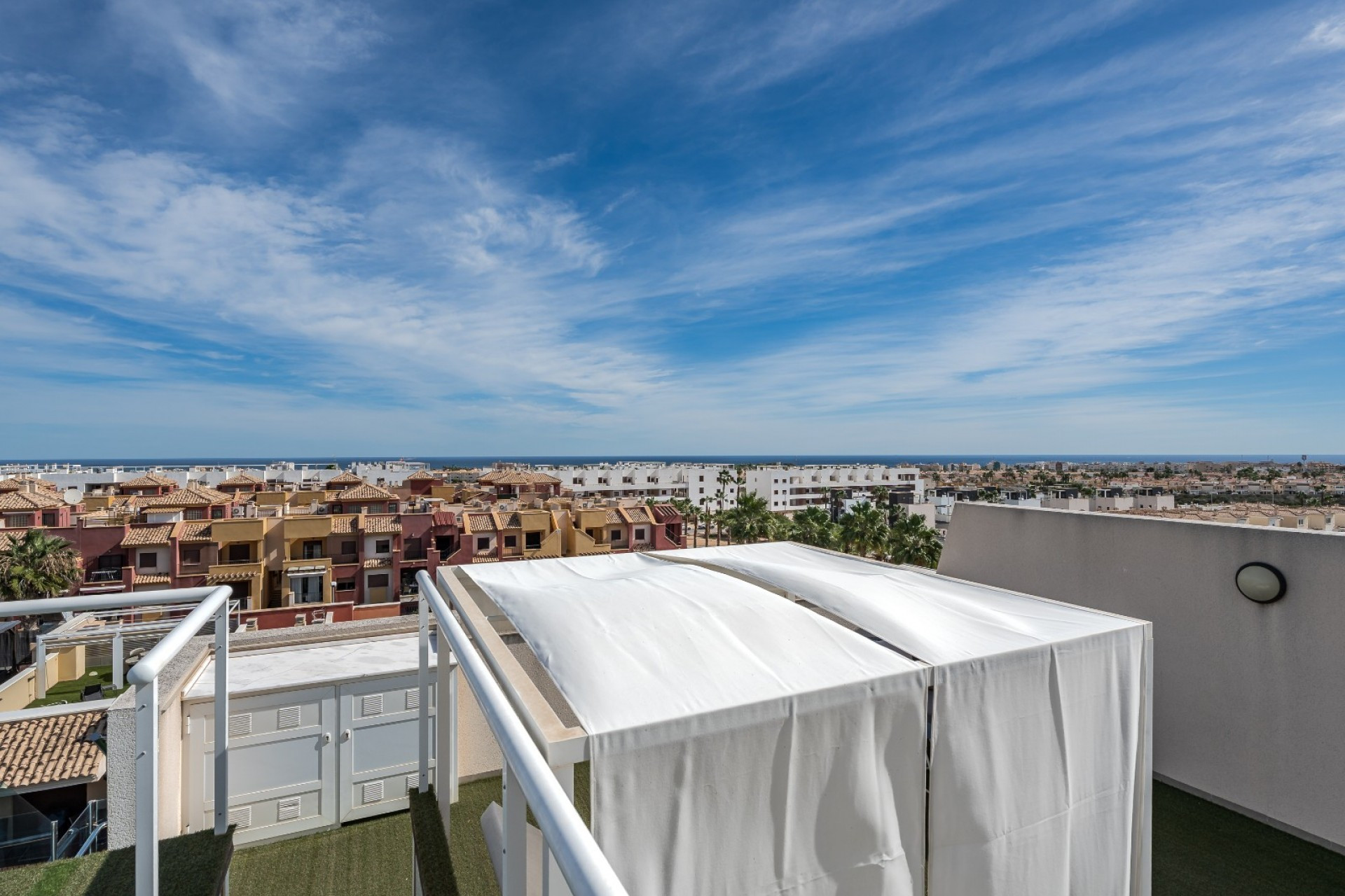 Resale - 1. Apartment / flat - Orihuela Costa - Costa Blanca South