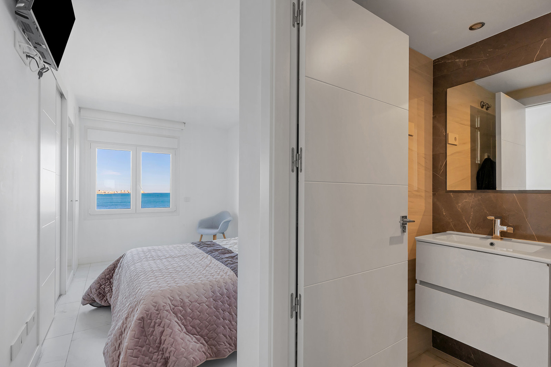 Resale - 1. Apartment / flat - Orihuela Costa - Costa Blanca South