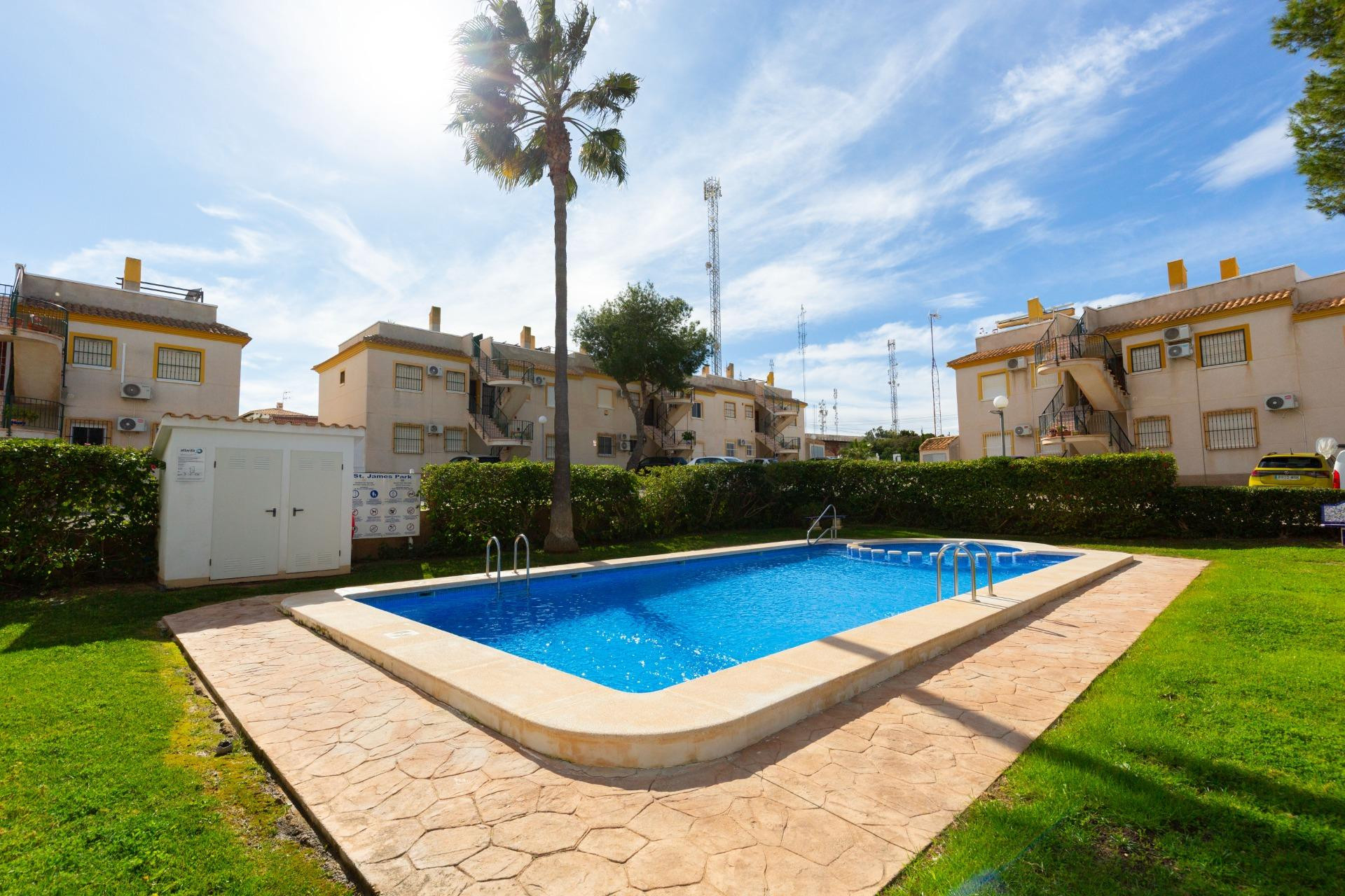 Resale - 1. Apartment / flat - Orihuela Costa - Costa Blanca South