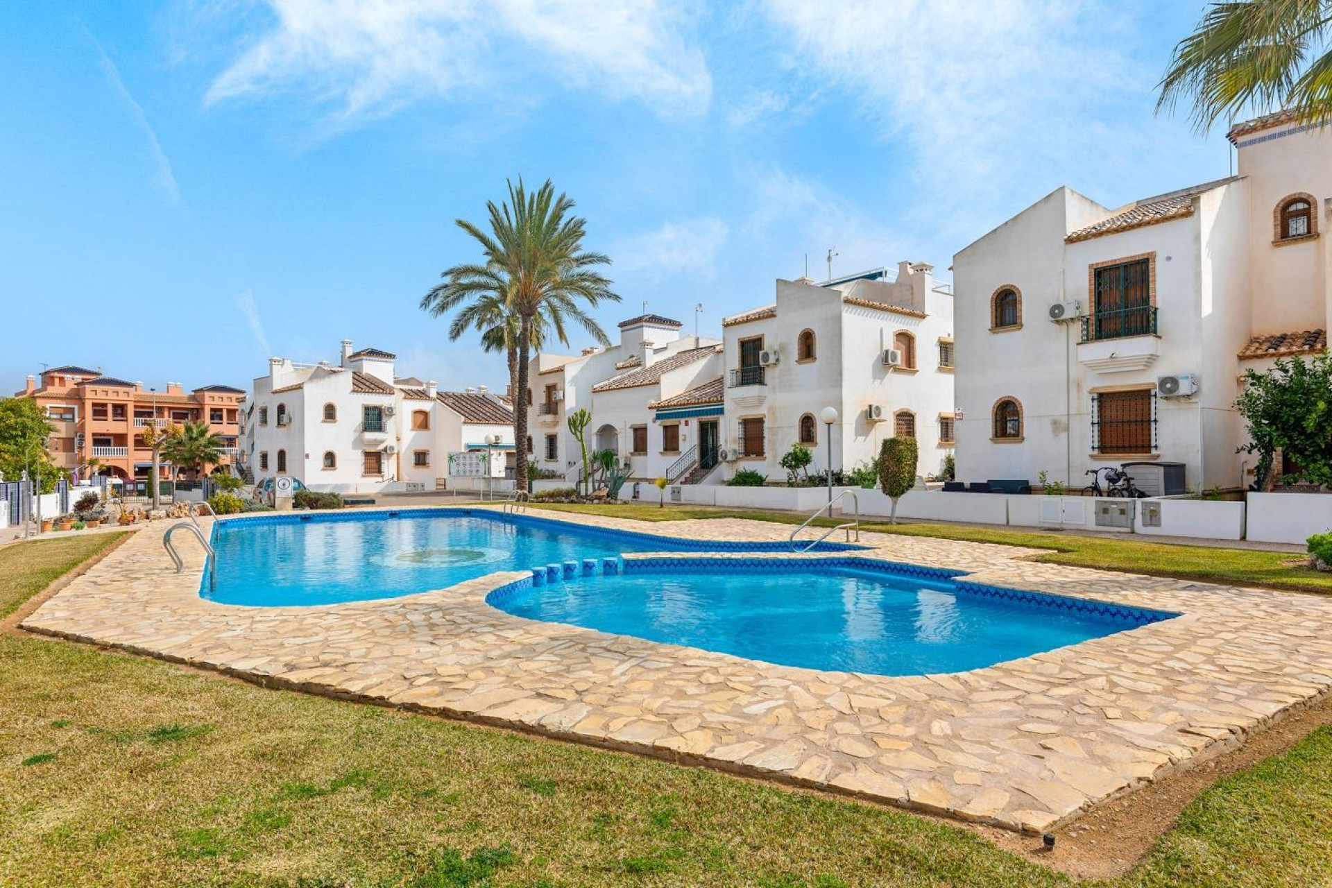 Resale - 1. Apartment / flat - Orihuela Costa - Costa Blanca South