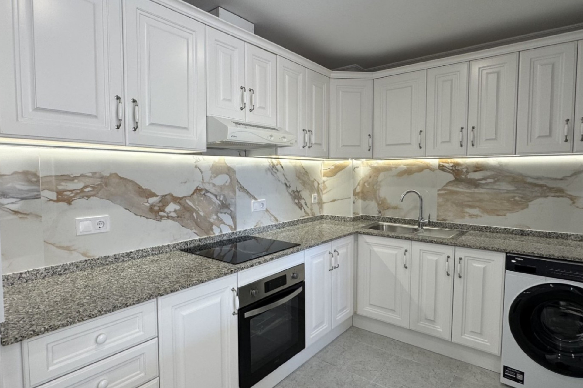 Resale - 1. Apartment / flat - Orihuela Costa - Costa Blanca South