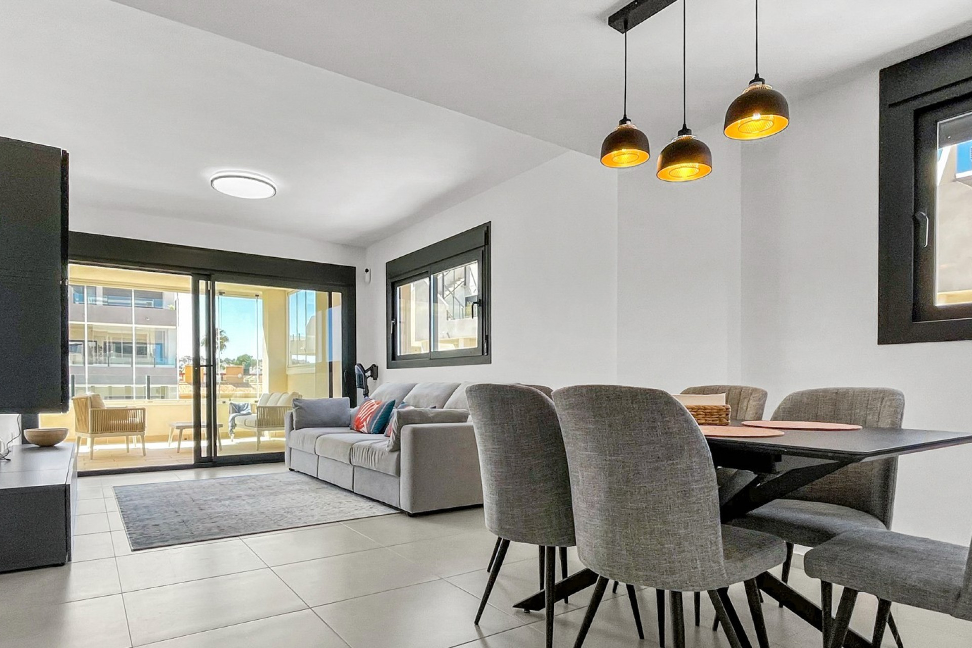 Resale - 1. Apartment / flat - Orihuela Costa - Costa Blanca South